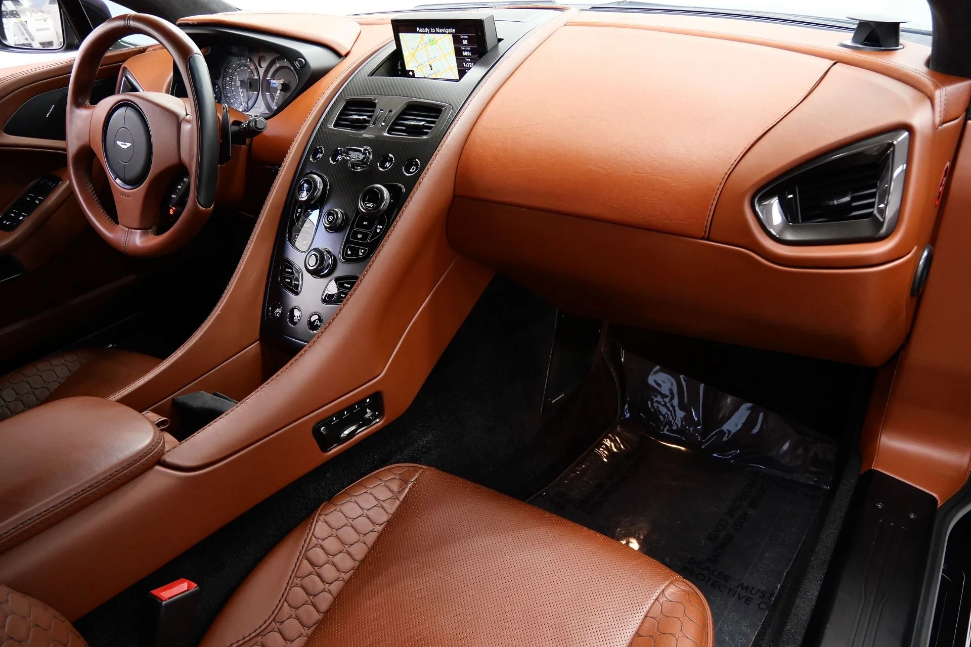 mph013_2840519191_Used_2014_Aston_Martin_Vanquish_Hourglass_Quilting_Beautiful_Color_V12_Power_1770409354_e8427d00a8