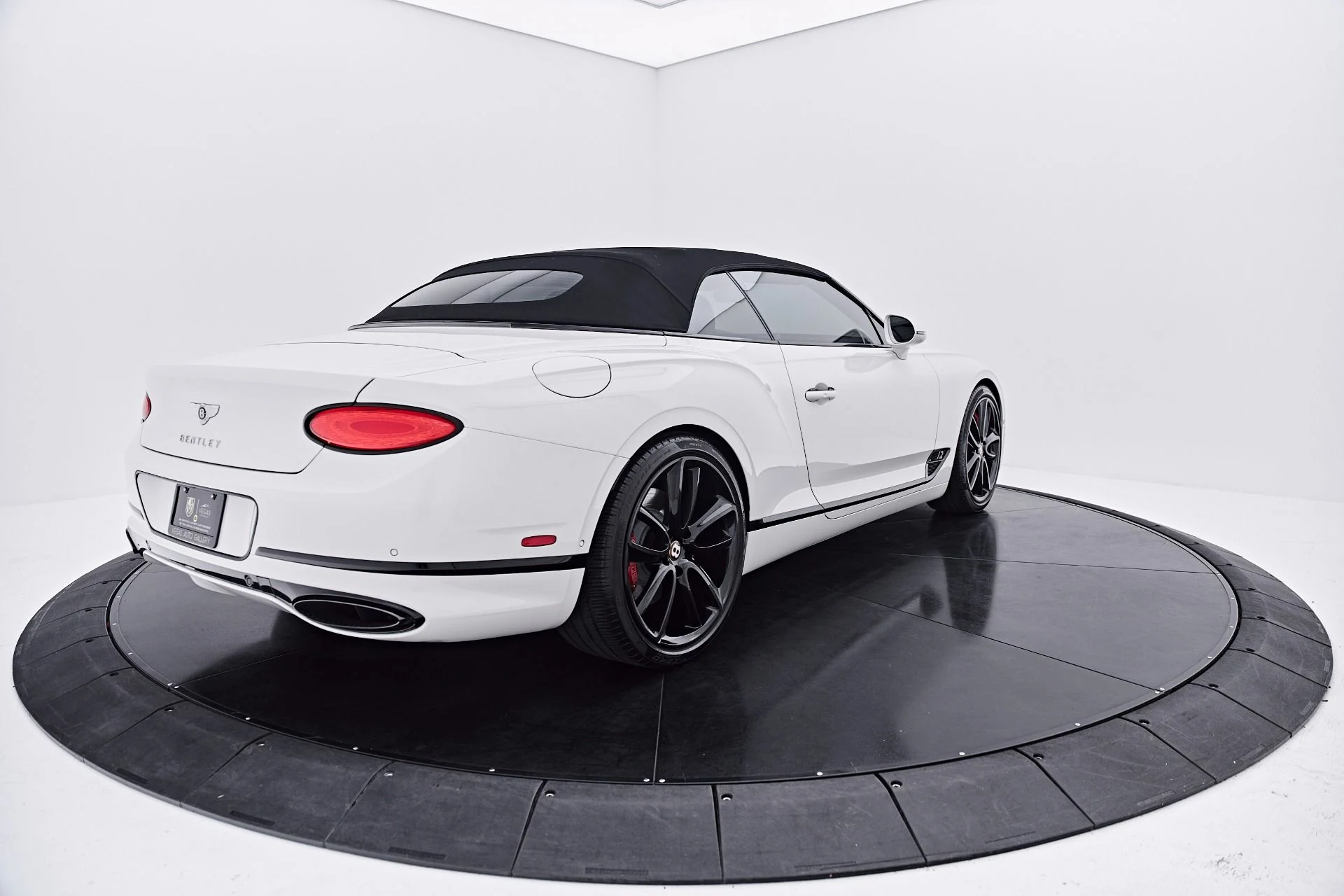 mph013_2841261581_Used_2020_Bentley_Continental_GT_1785609503_eeab208c5b