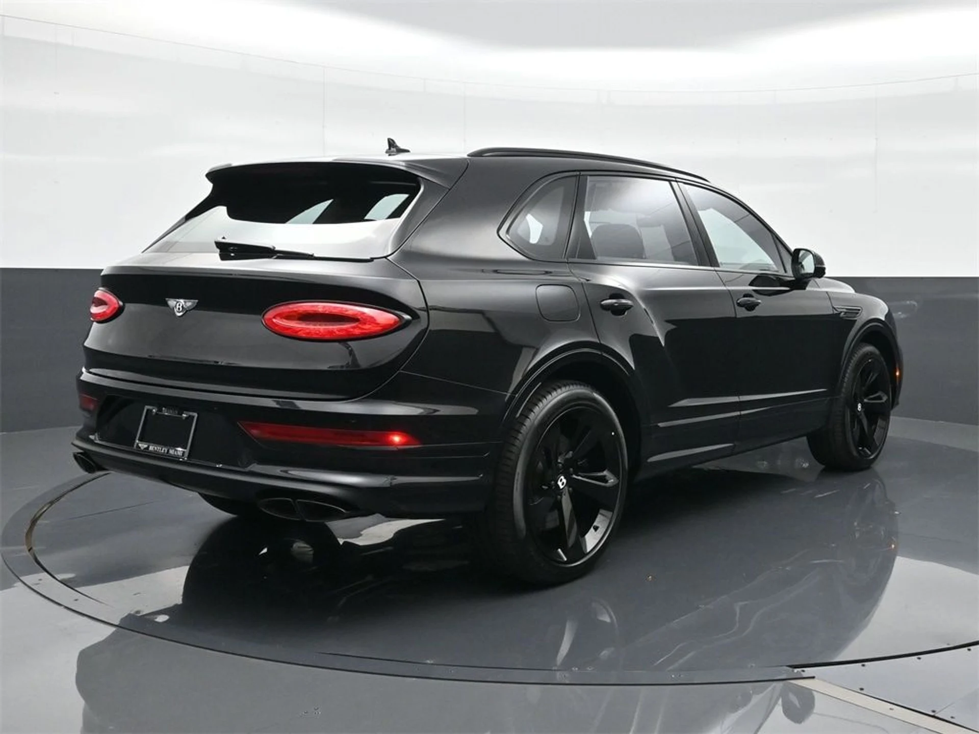 mph013_2841337536_c7016ac8d49a7a4069f211ddb1a16f20x_0755710650