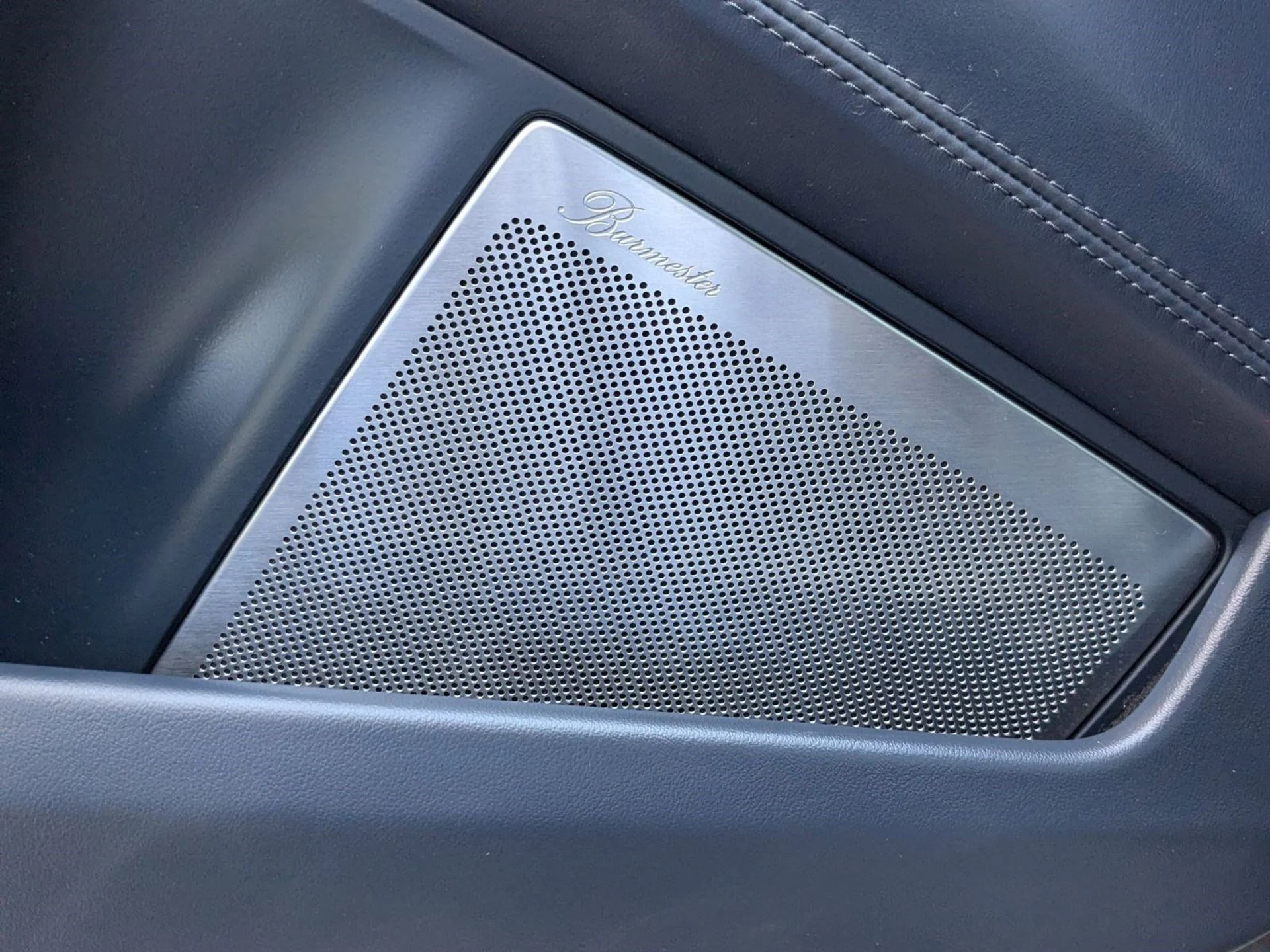 mph013_2841985527_870b8b5aba5079ccd7c7016c04595a41x_3c52b47eda