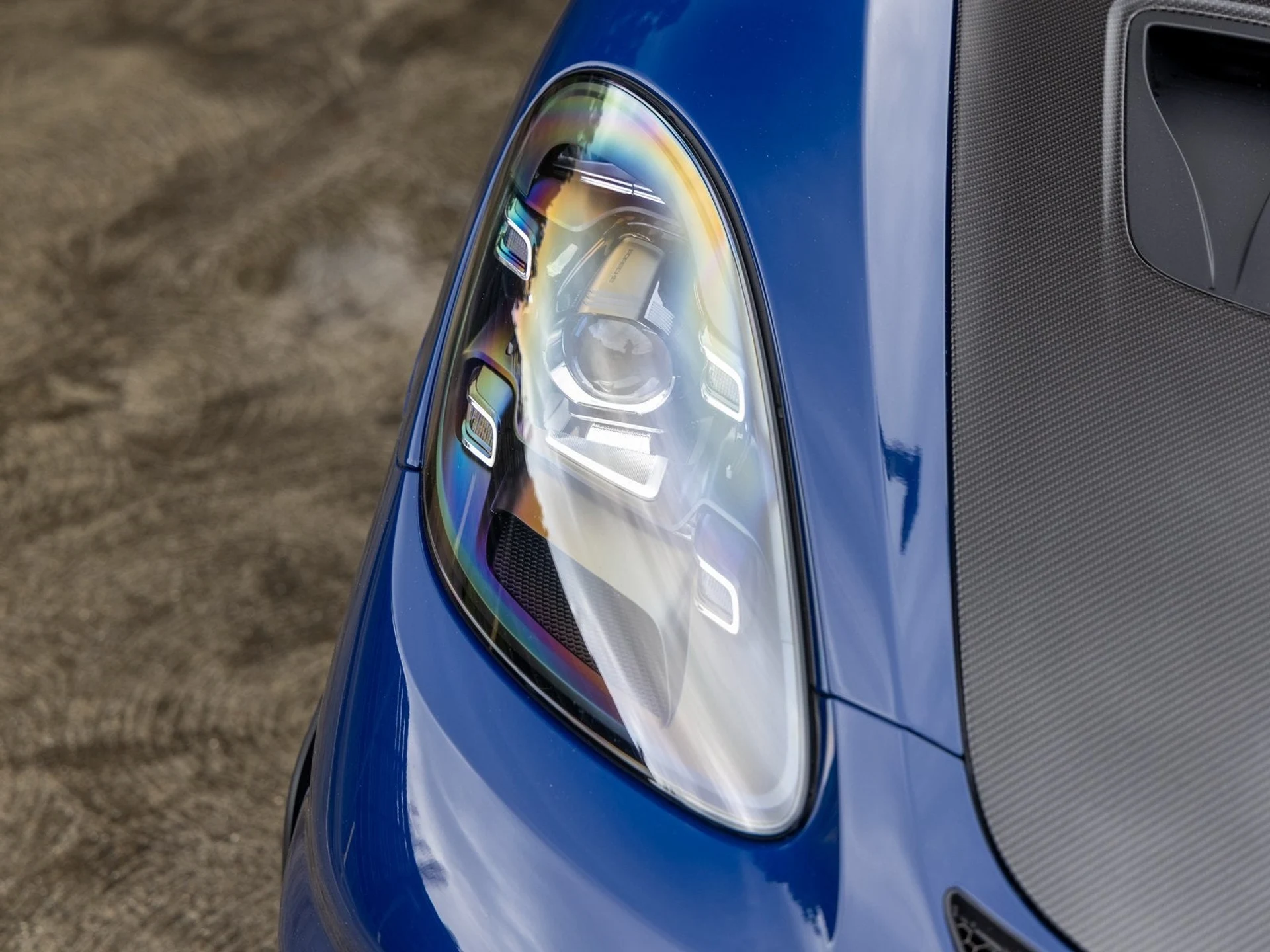 mph013_2847359476_14_b51a9394ba