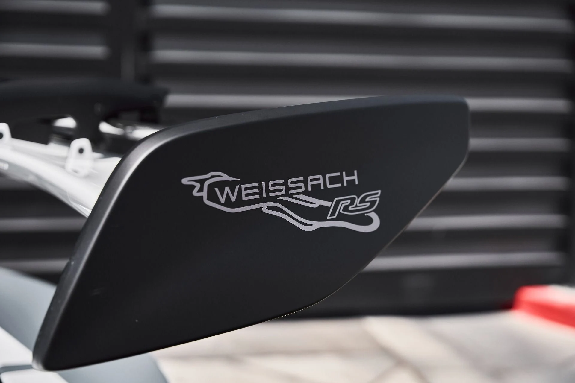 mph013_2853431095_Used_2025_Porsche_911_GT_3_RS_1780614679_4aace564ef