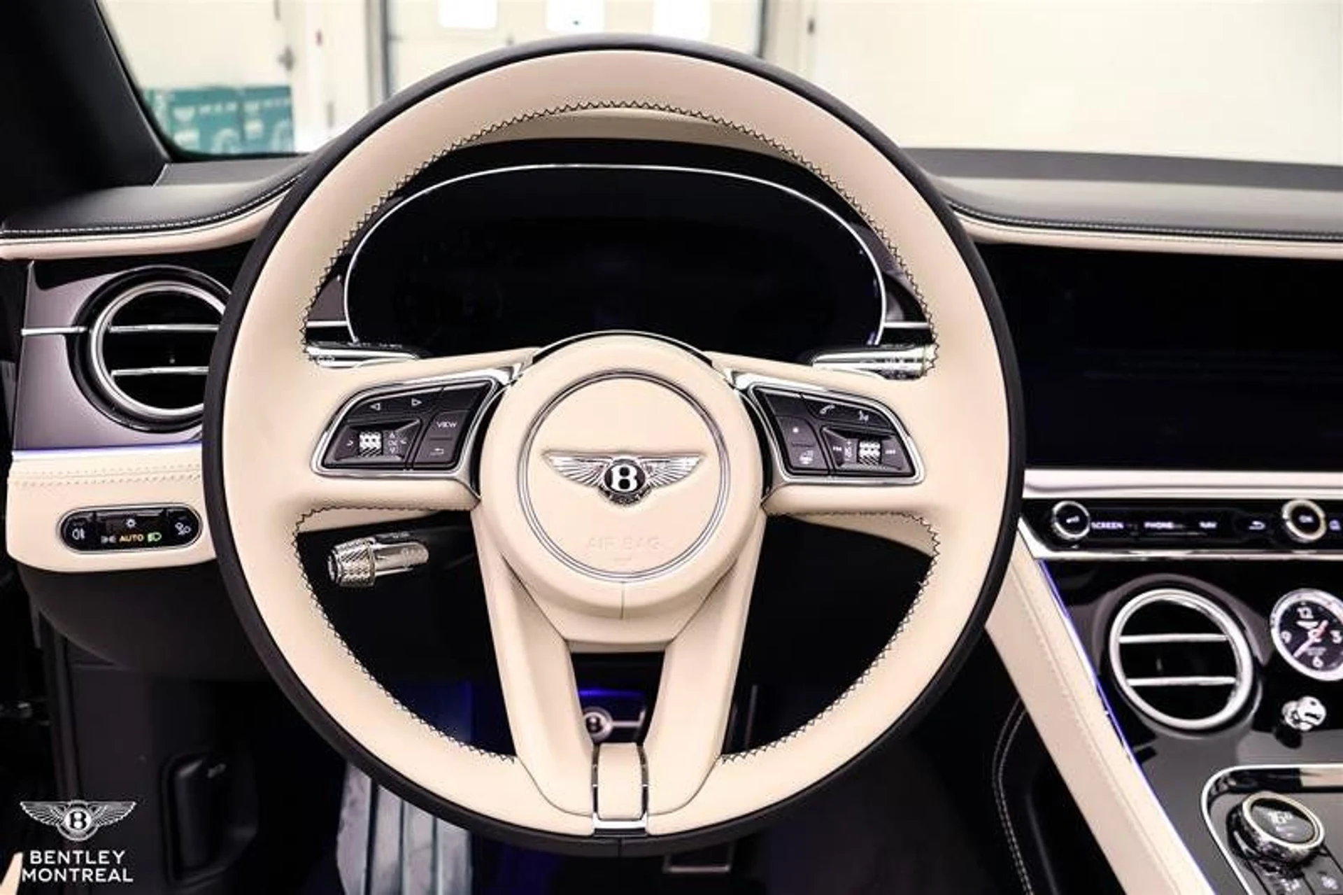 mph013_2857457198_37503925_03434_4njmydt1_270f27ccb4