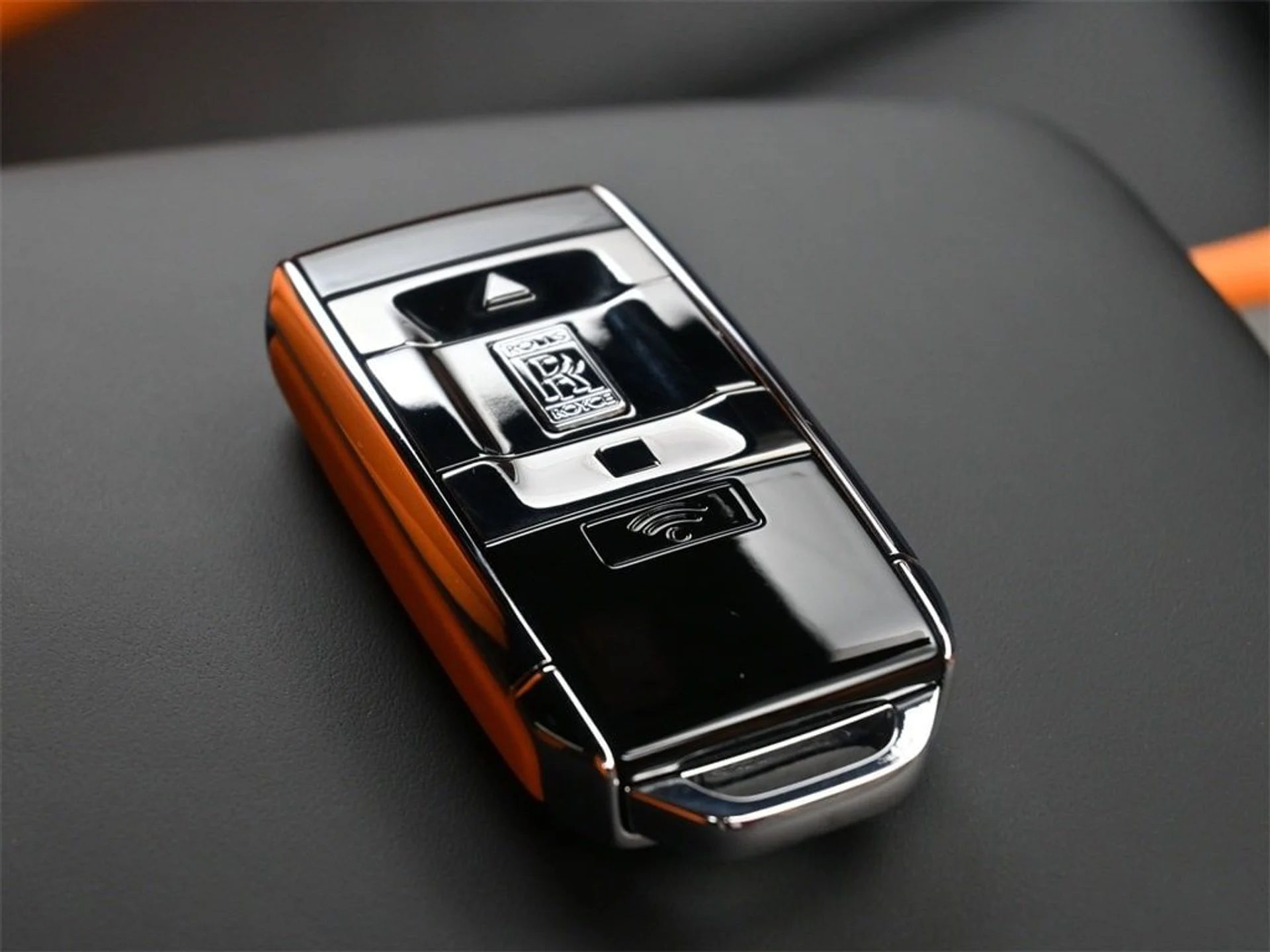 mph013_2857531211_6b3e7ead956662aff4643a07d27389e9x_cbb8ab683a