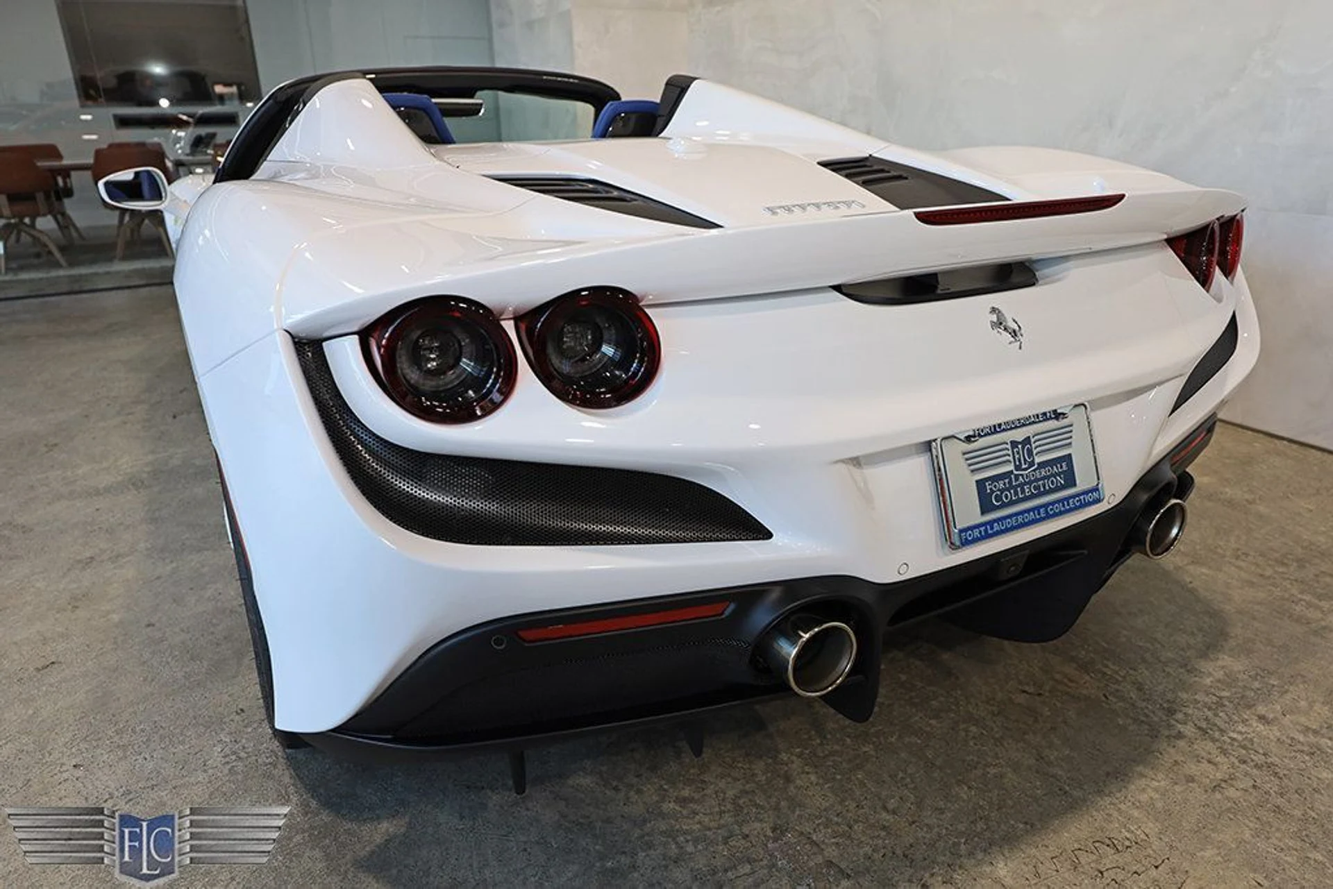 mph013_2867357025_used_2023_ferrari_f8_spider_convertible_9689_22976410_14_1024_75285c7e01