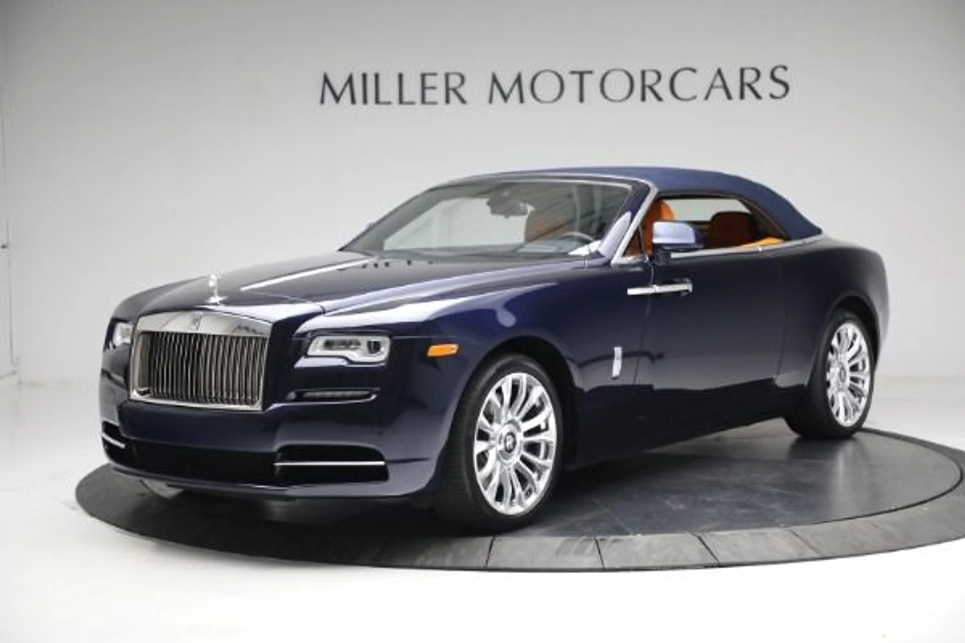 mph013_2867836052_Used_2020_Rolls_Royce_Dawn_575309cb46