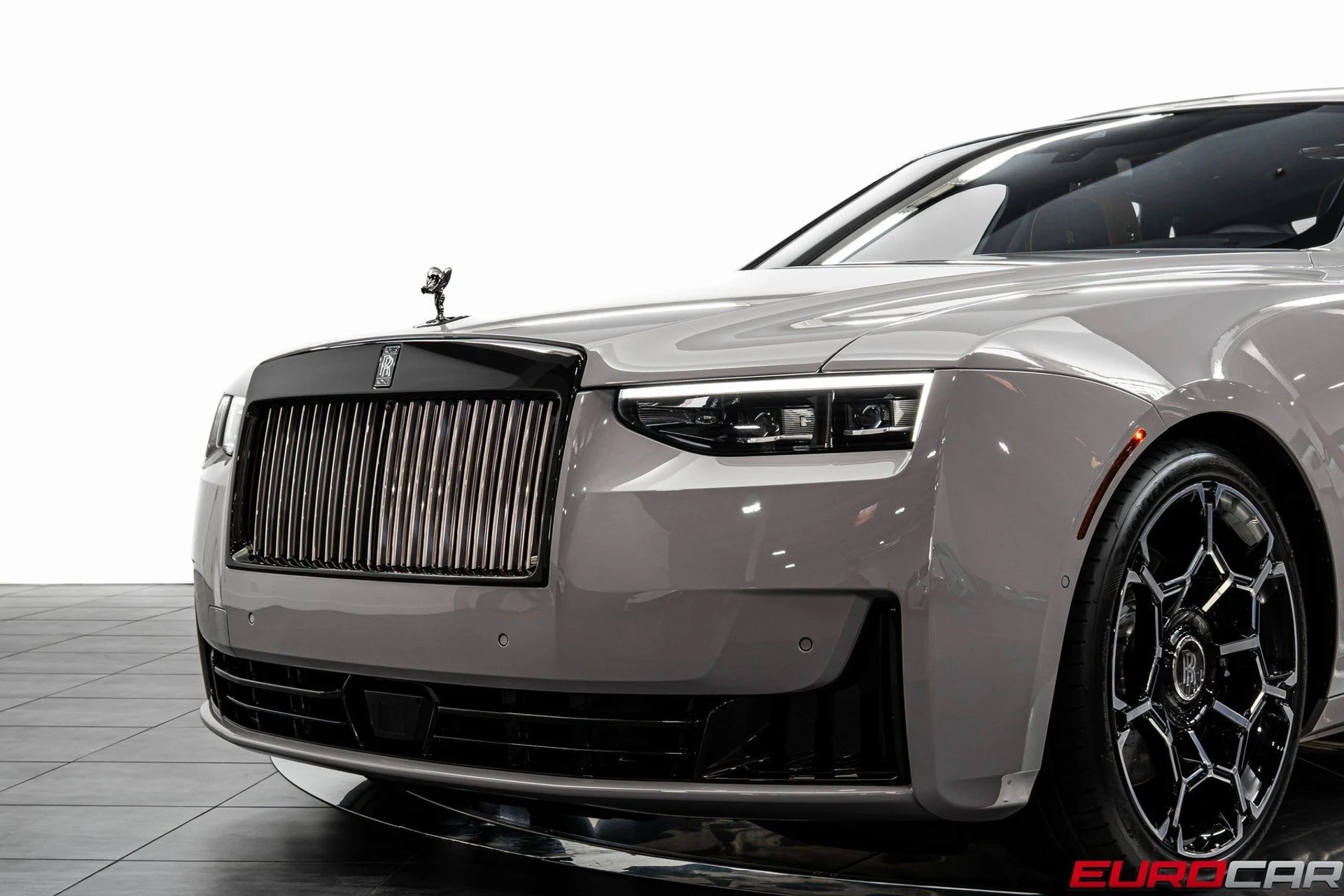 mph013_2868008838_image_14_28f07b3cf9