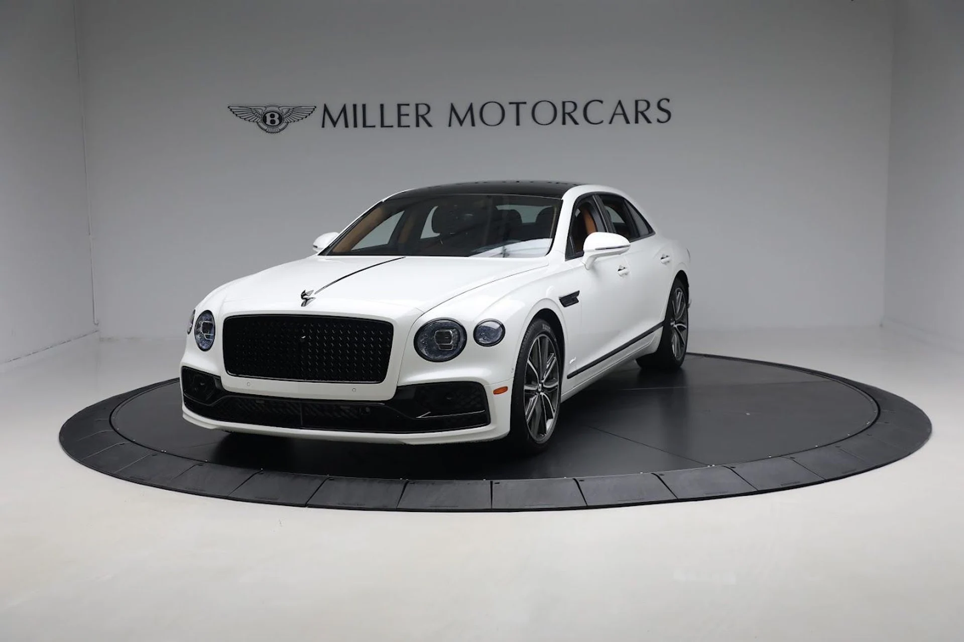 mph013_2870630244_Used_2022_Bentley_Flying_Spur_Hybrid_059785ace5