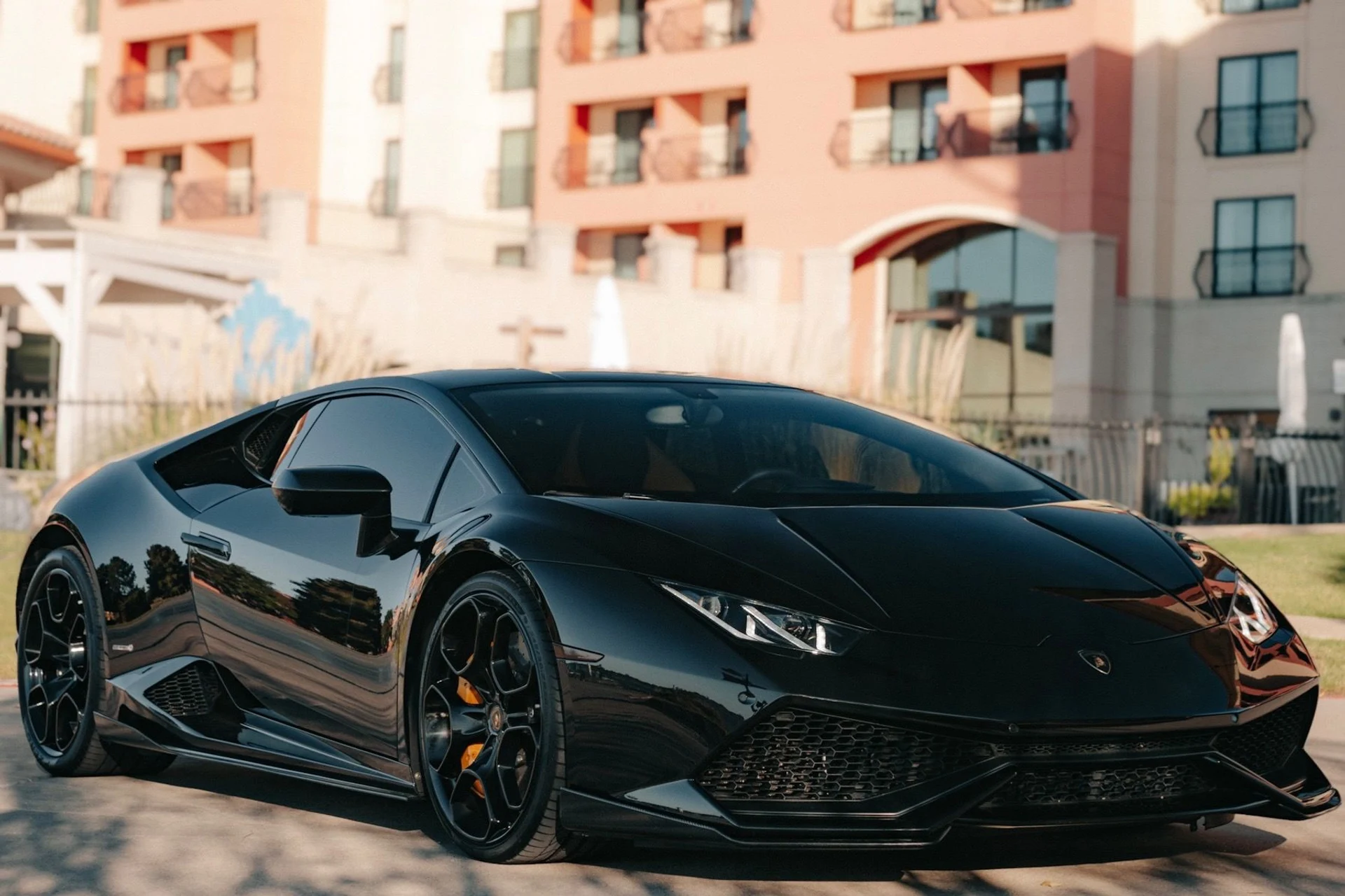 mph013_2878074182_Used_2016_Lamborghini_Huracan_LP_610_4_1731972207_d28acec13c