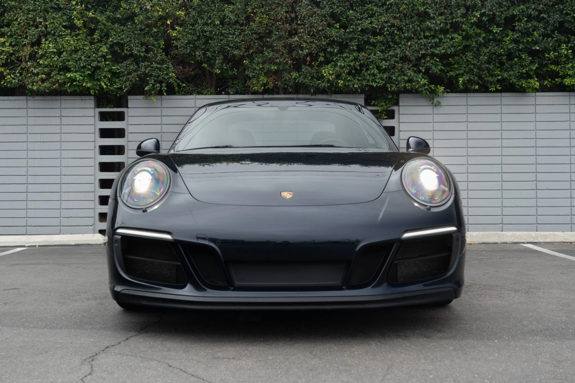 mph013_2888998500_Used_2017_Porsche_911_Carrera_GTS_1757460668_35974fab1c