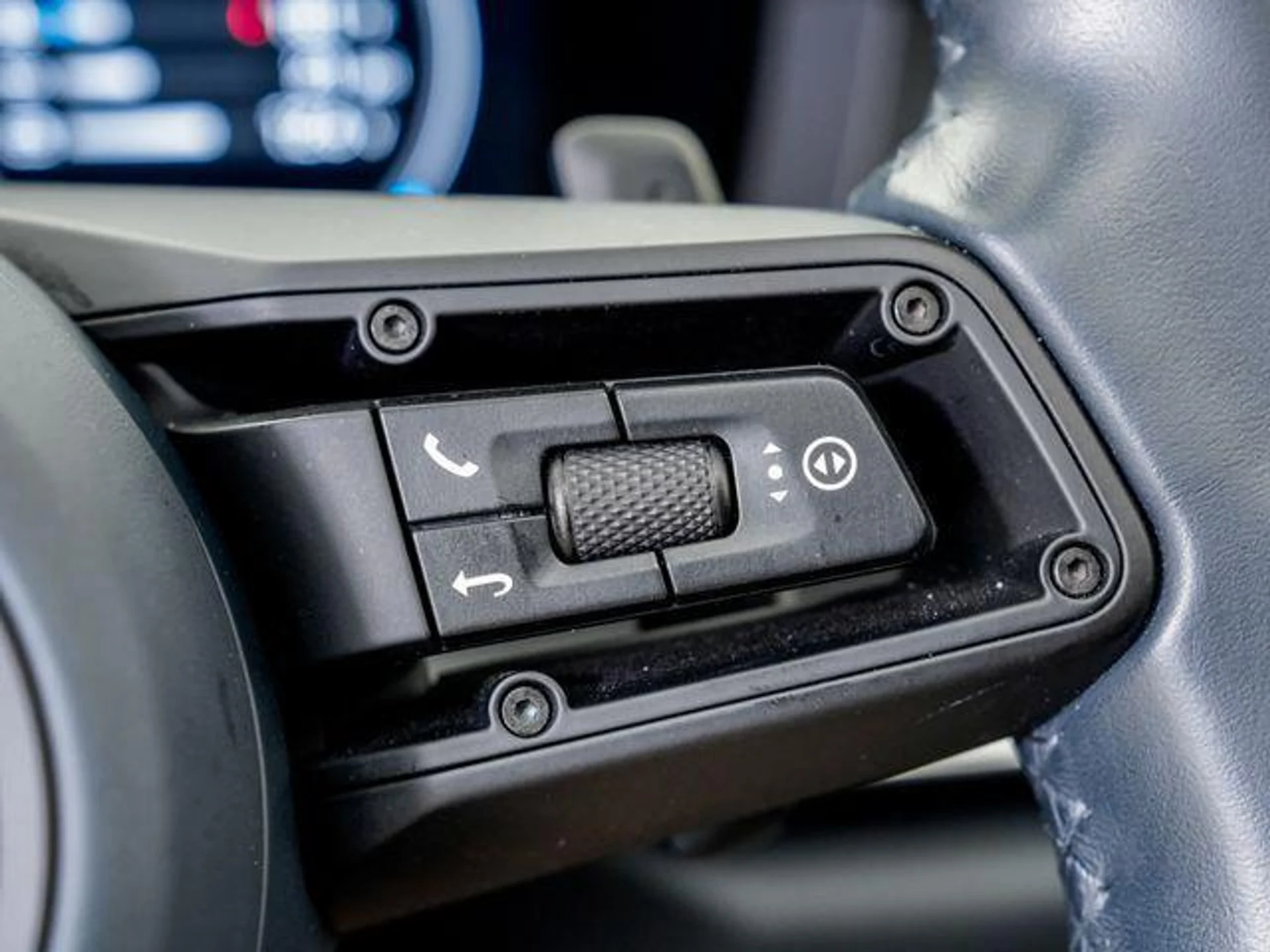 mph013_2892545145_fahg_LV_Dzs_JZM_6_Bg_EAV_Tnn_Aigc_N0_ab83373139