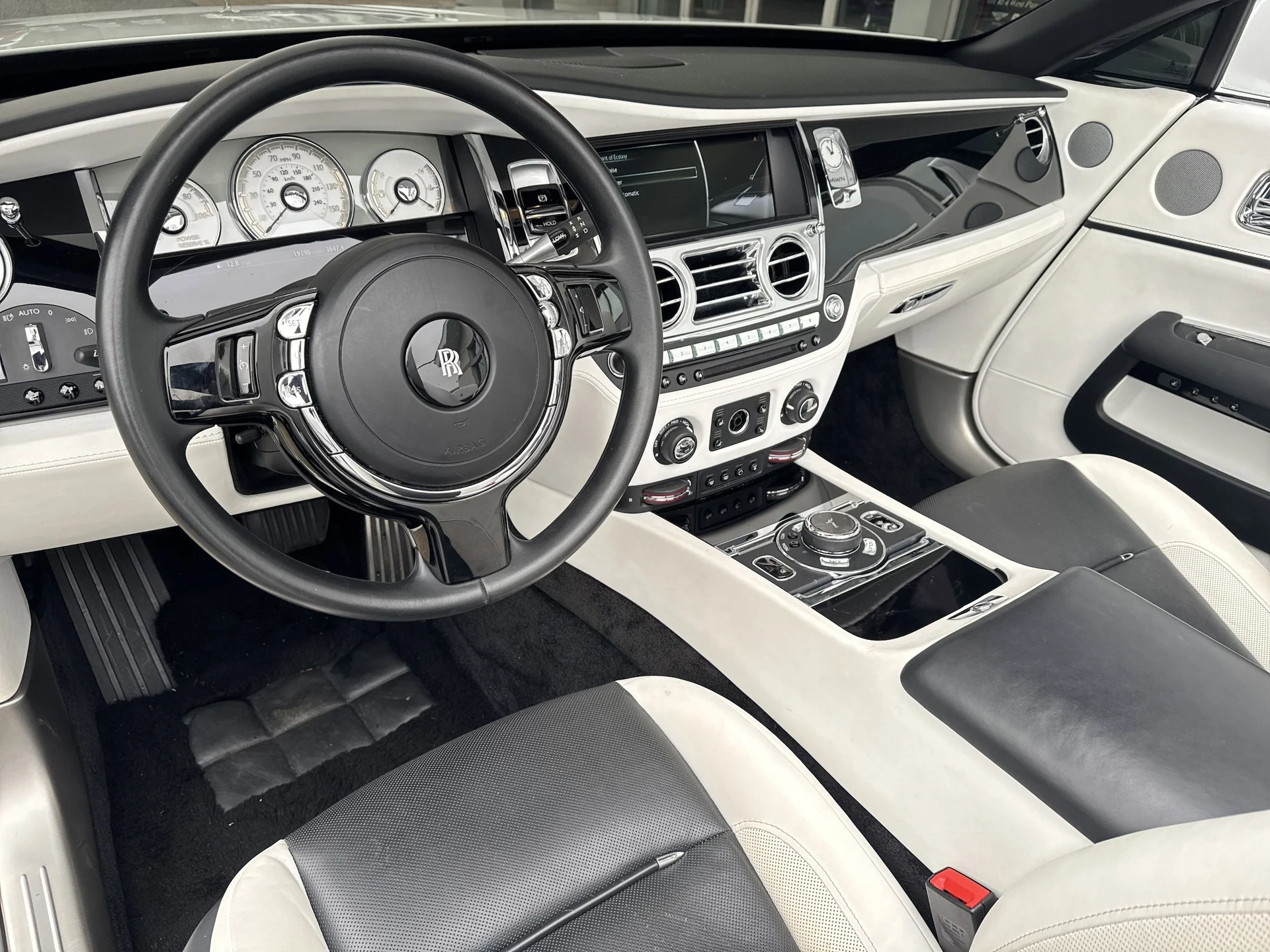 mph013_2896896190_42687a115fecca3afd31b7e44e063df7x_796d1d7336