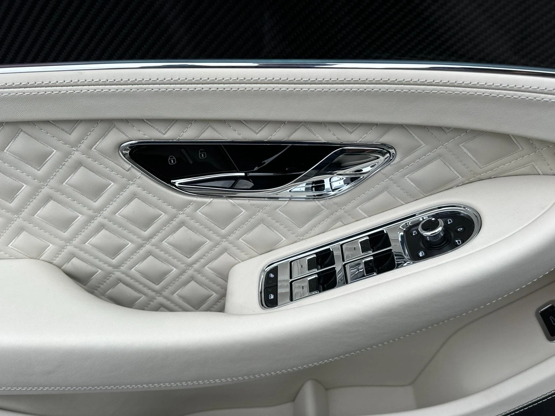 mph013_2904037907_Used_2023_Bentley_Continental_GT_V8_S_1766588999_b4676a473b