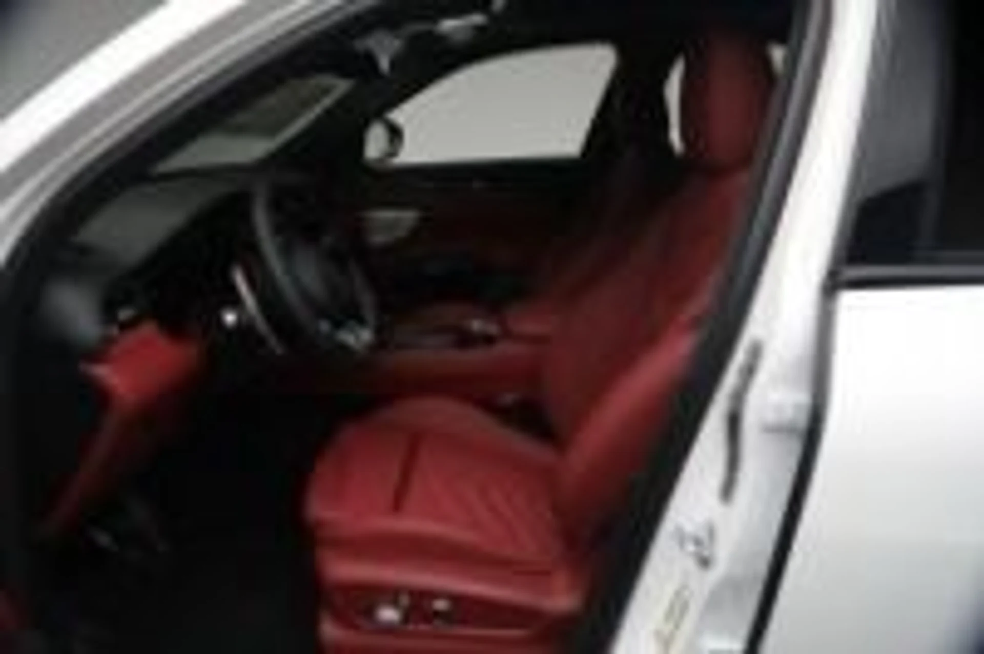 mph013_290539661_New_2026_Maserati_Grecale_Modena_V6_1777494686_4fc44f142d