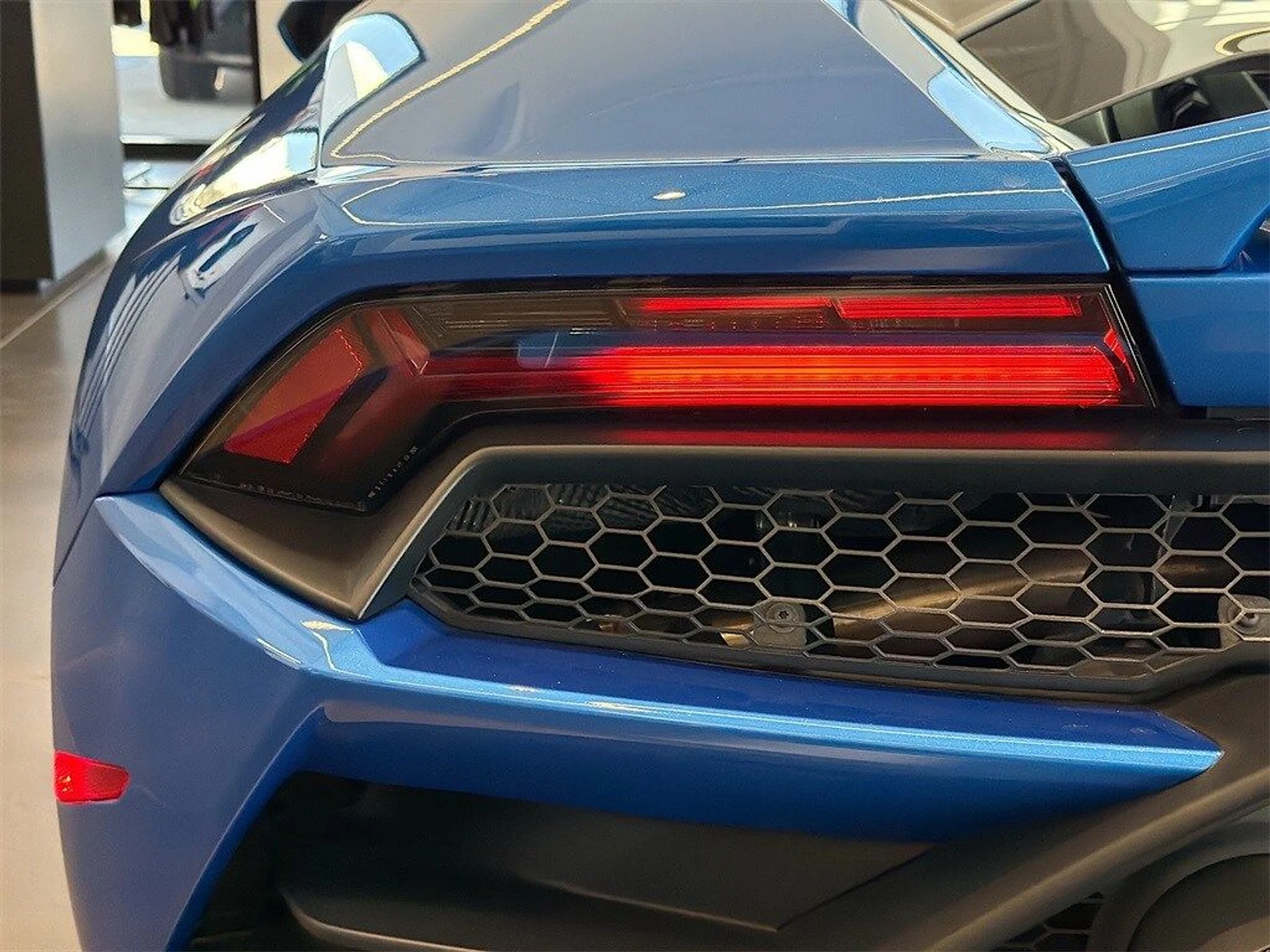 mph013_2906952855_99adb4961b84d920b1408ce8b3cc94e4x_392f9089ea