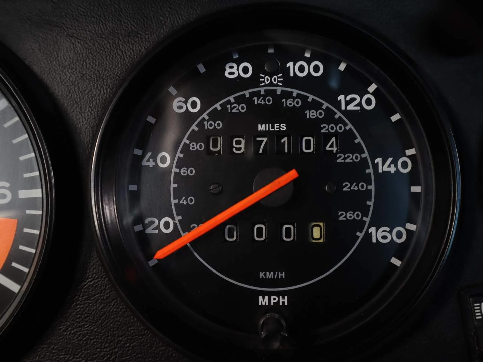 mph013_2915391924_47f88625678744a5a1b4dda73ba8a914_7c4fc87384