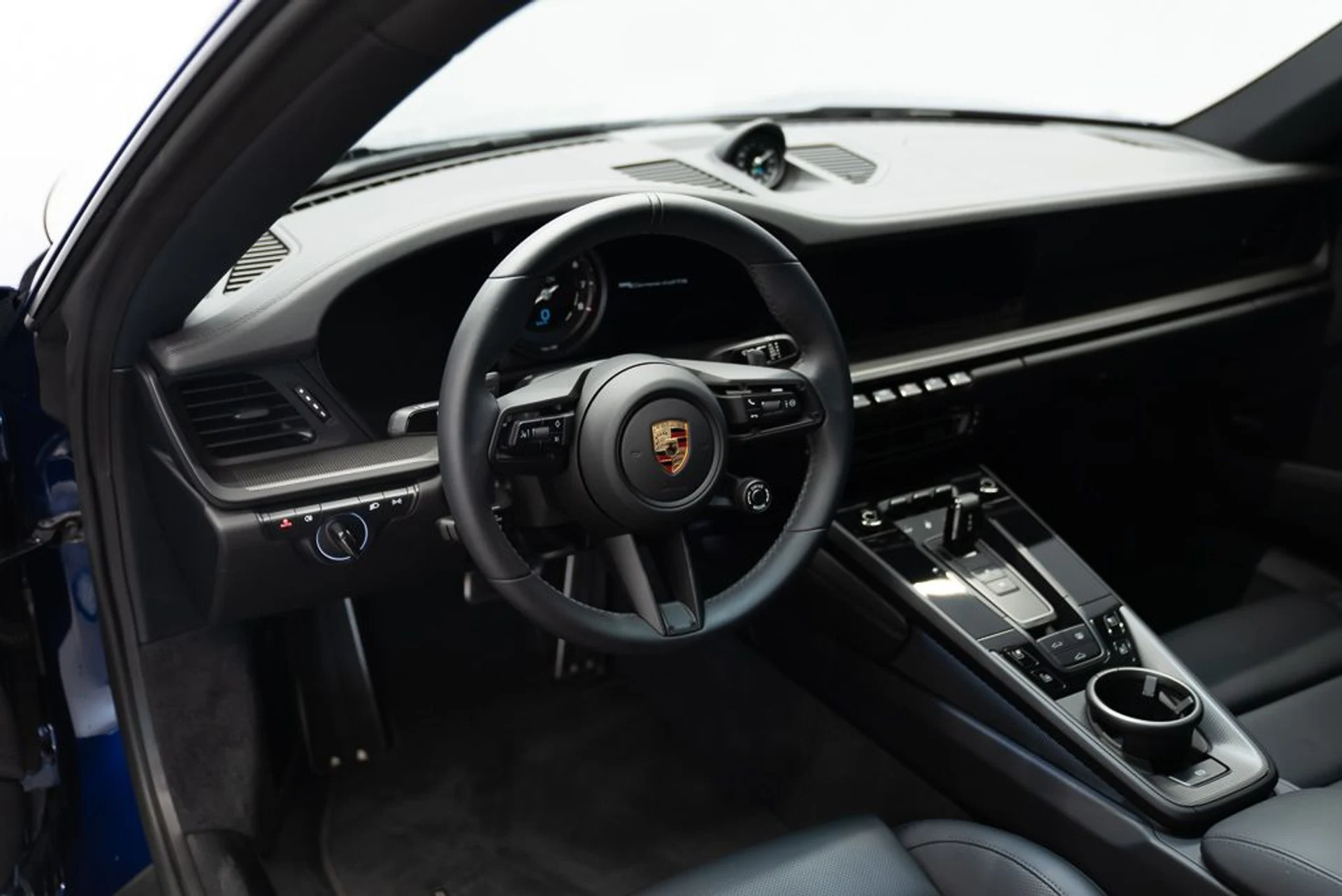 mph013_2917951637_porsche_911_2023_jpg_v_1778782420_072d5bcb35