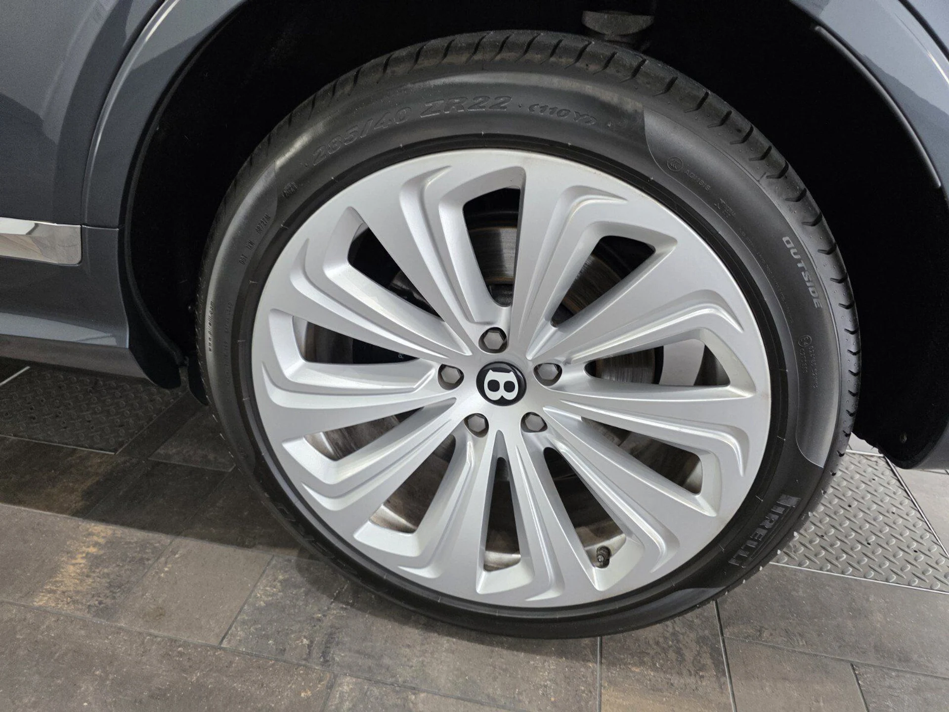 mph013_2920353897_0230e9e0e32a26b004f9ac8567ebe669_773d1af72b