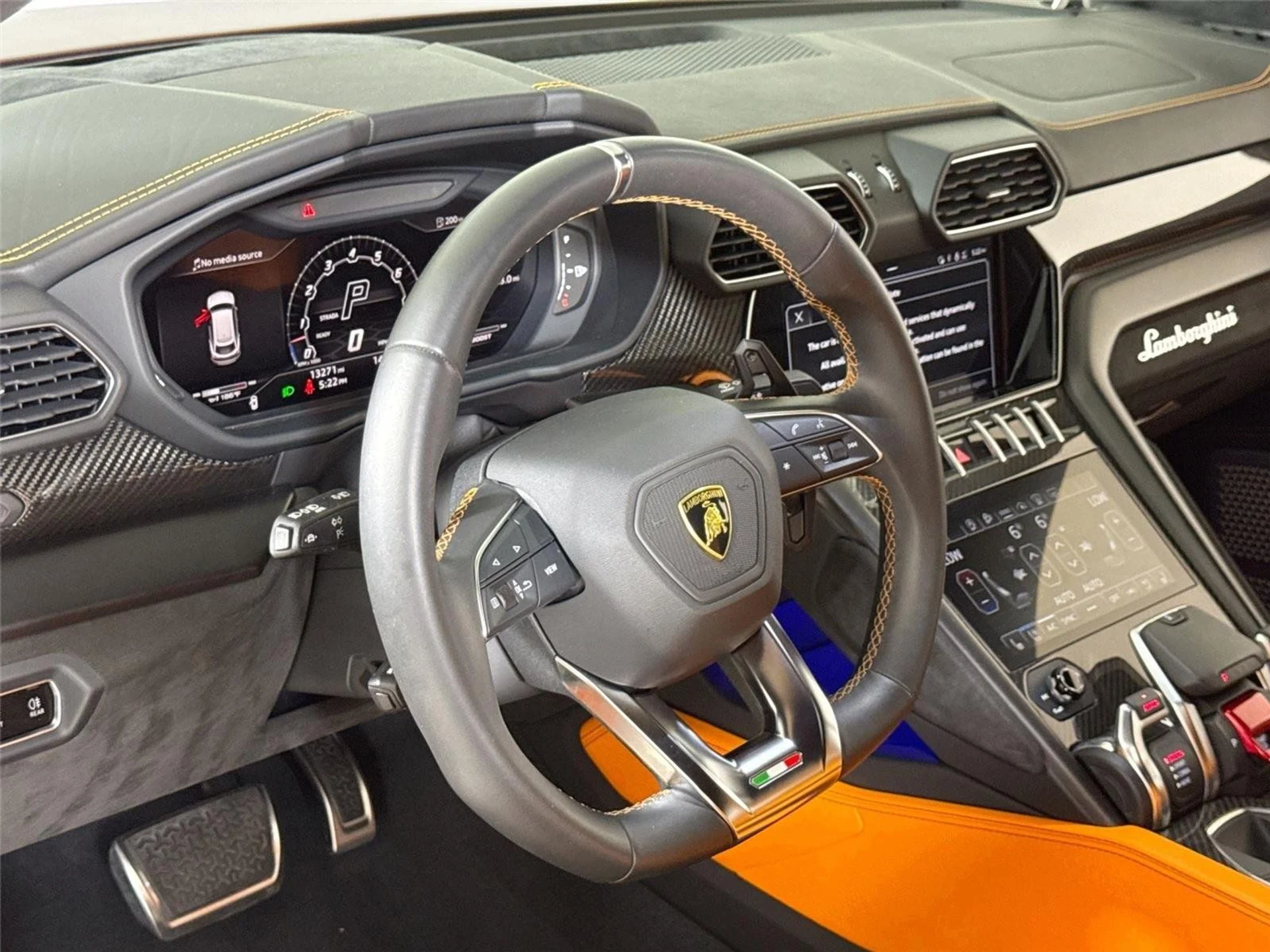 mph013_2924426504_ed3f8d9d0819ecdd107eff19750cfe13_c68fb5c3d4