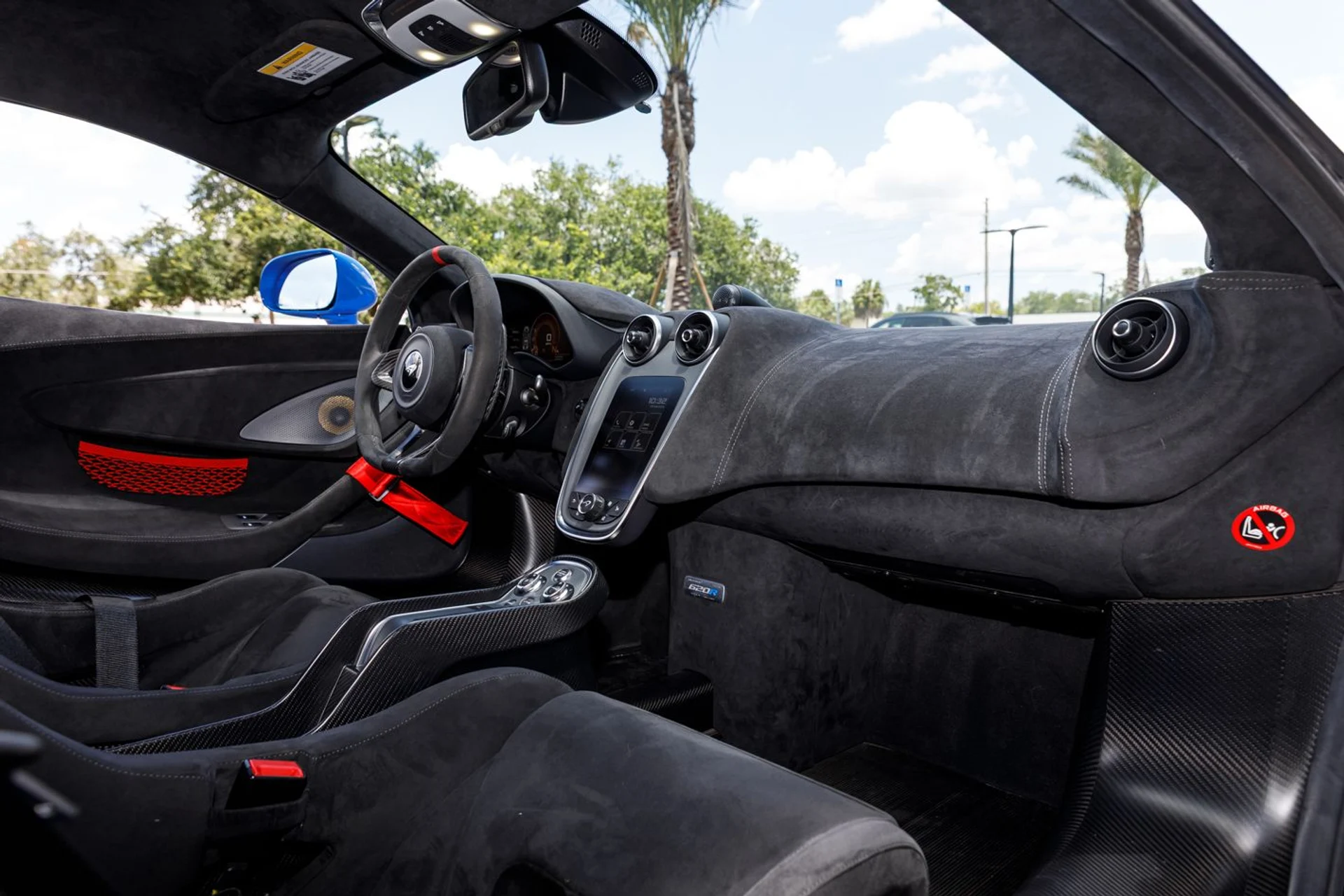 mph013_292577022_586_p14_l_c13664ccdc