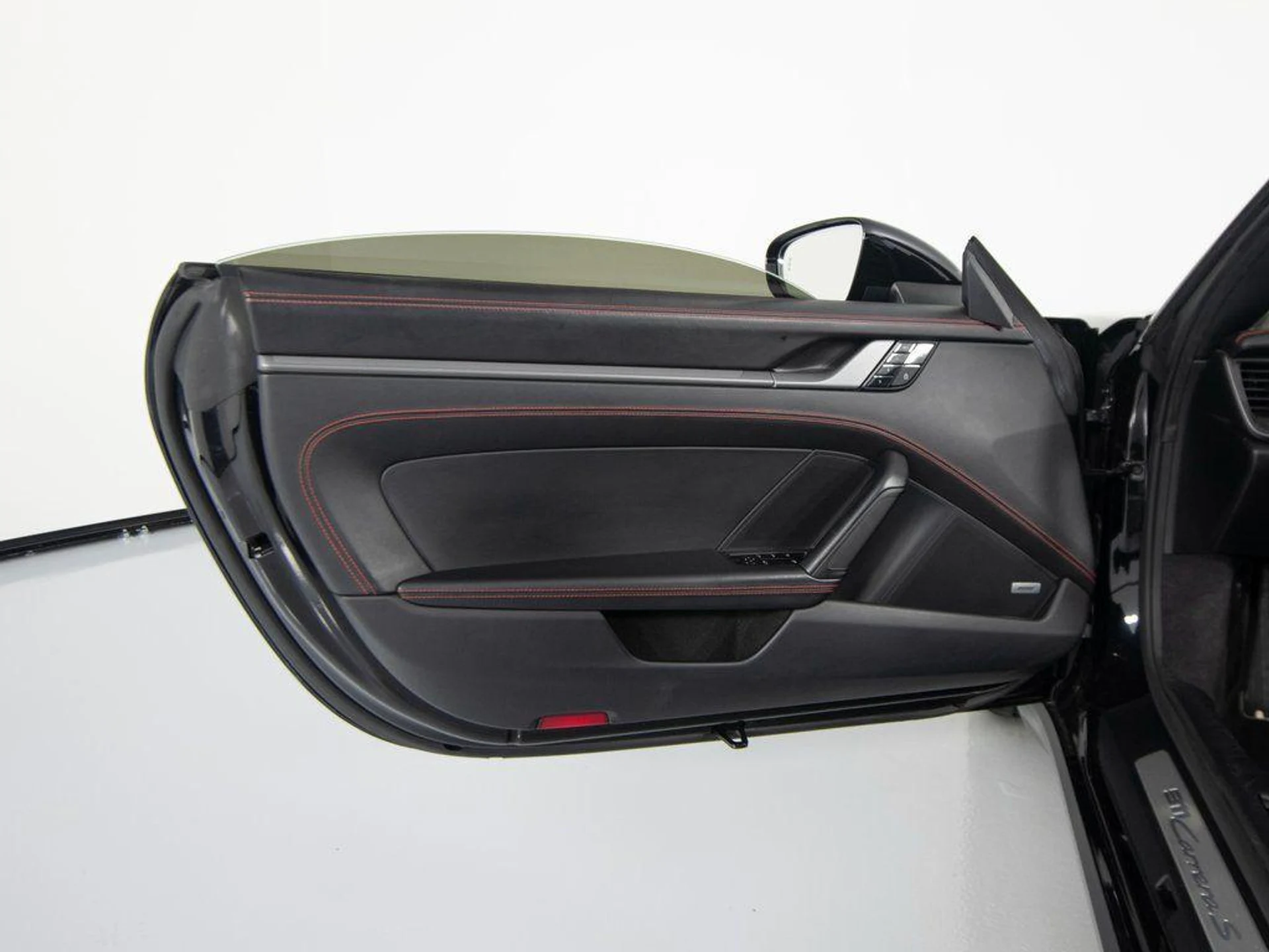 mph013_2933917203_Q4_S_Sg_Xyw_Q_Gp4n_Mz_X3_FPJ_Qb2a3jk_57ae5c5832