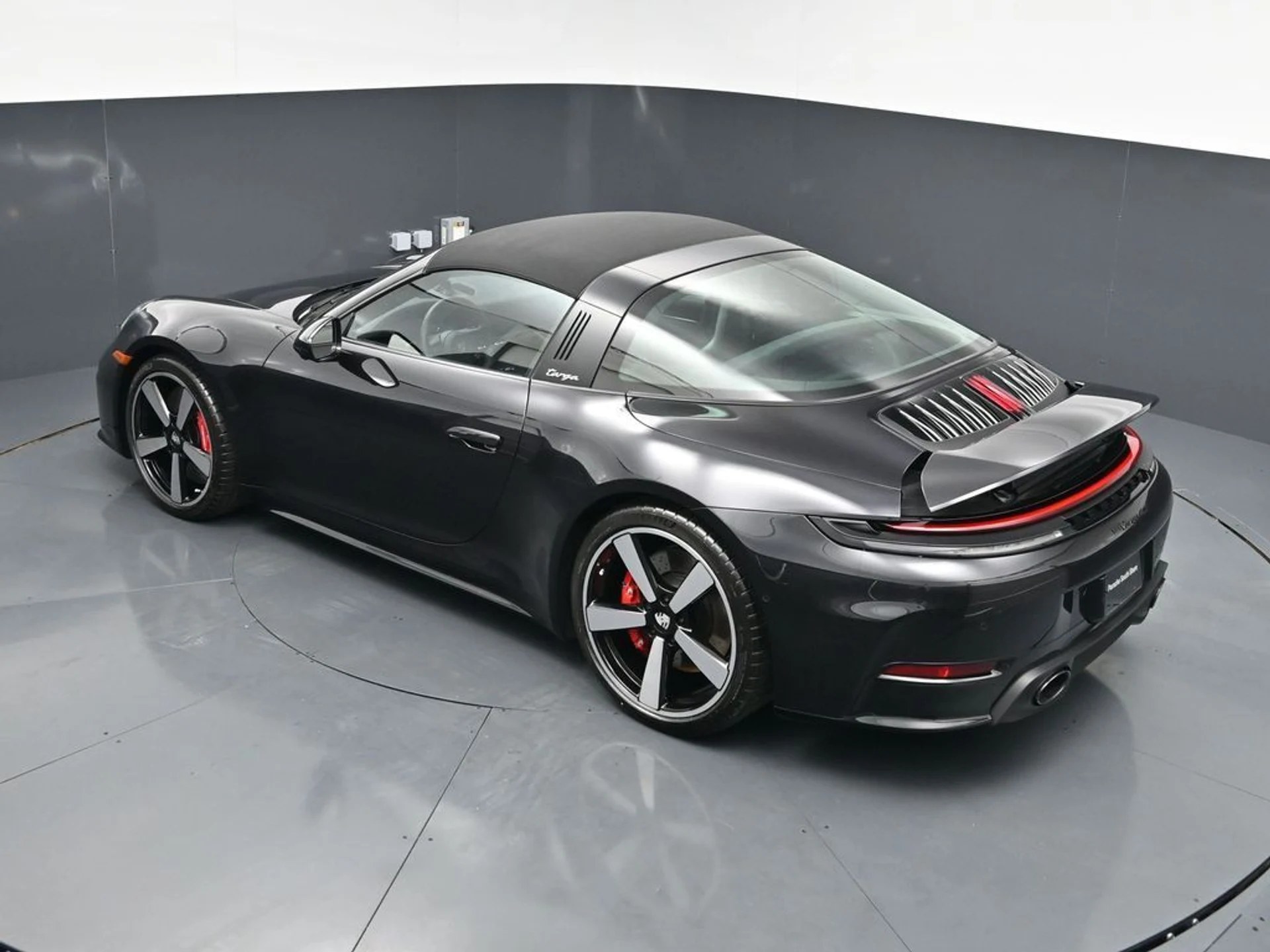 mph013_2937250592_19138ce08d09e55e495367e171da3769x_c99dda9848