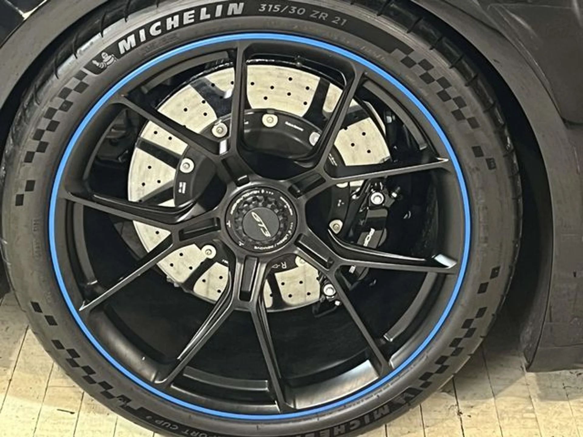 mph013_2941219546_57c8ca92d4e02bac356cd38c39c217d6x_5351ac7201