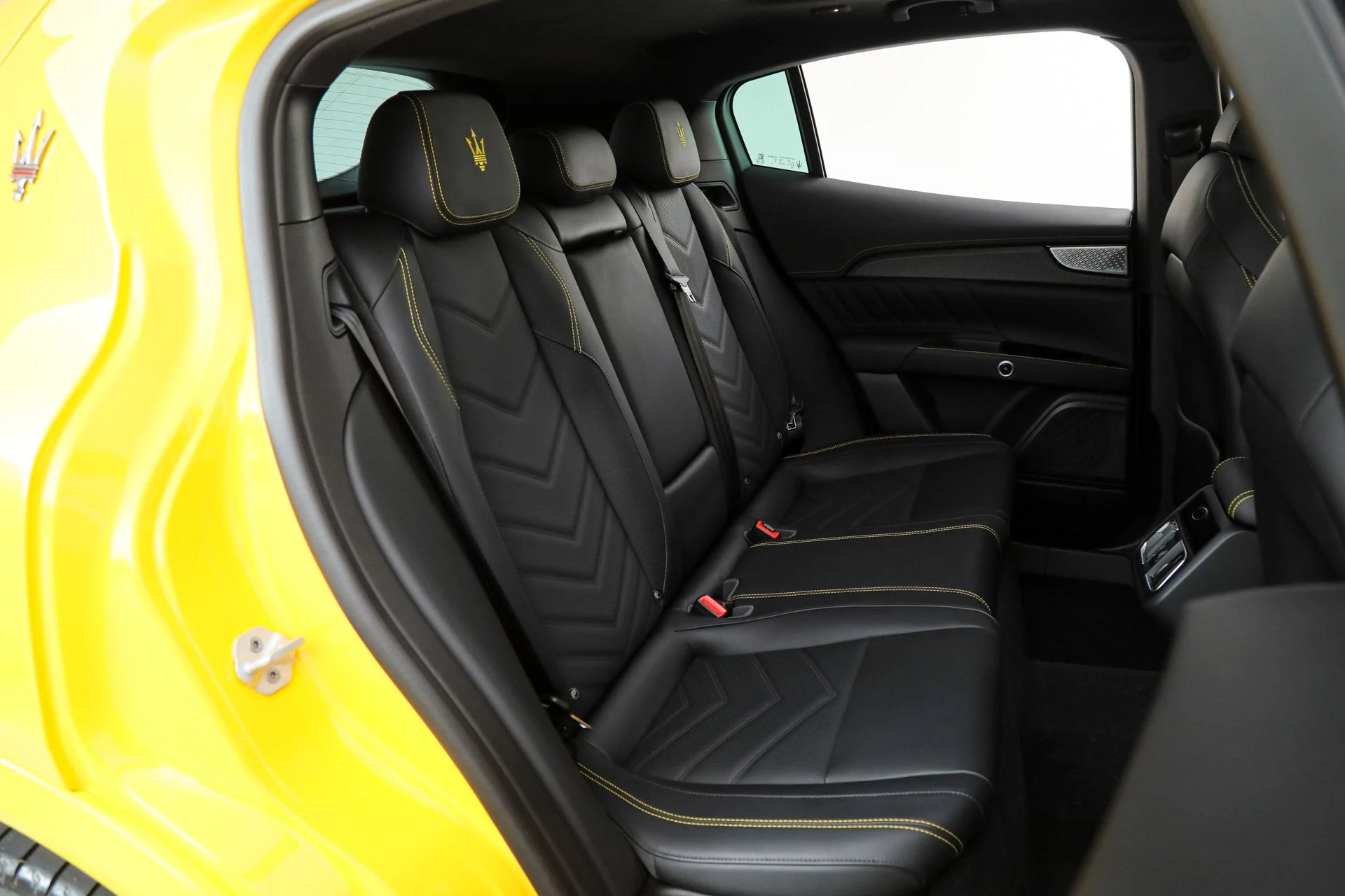 mph013_2941638874_65e344db44e48add947337108358ce37_322d5c1e05