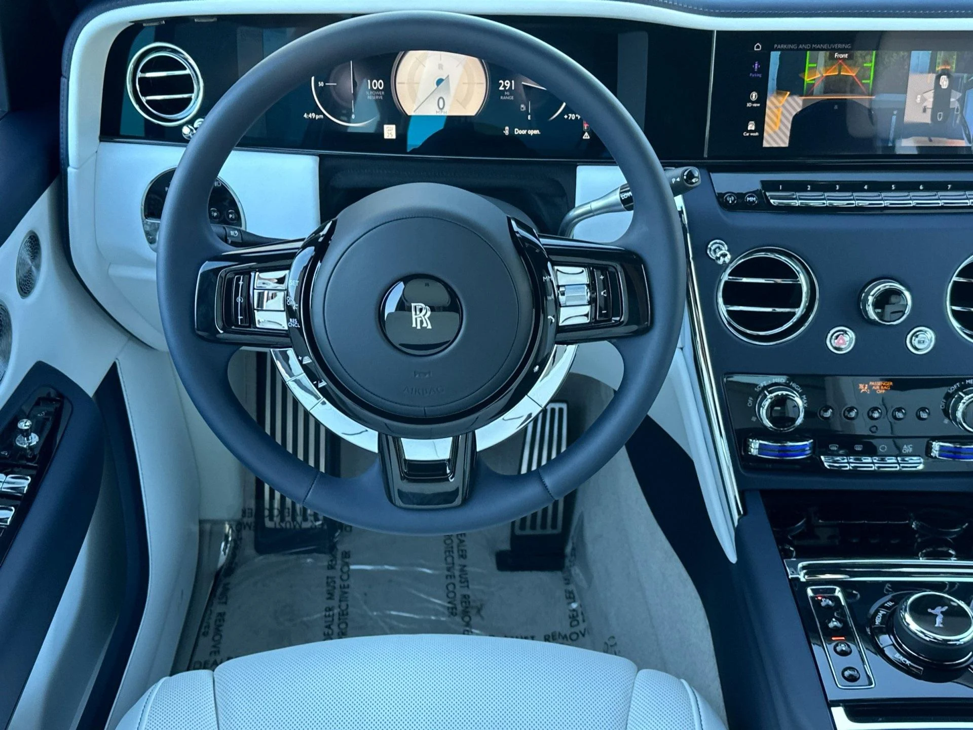 mph013_2943269454_New_2025_Rolls_Royce_Cullinan_1761746927_9cfbd366cc