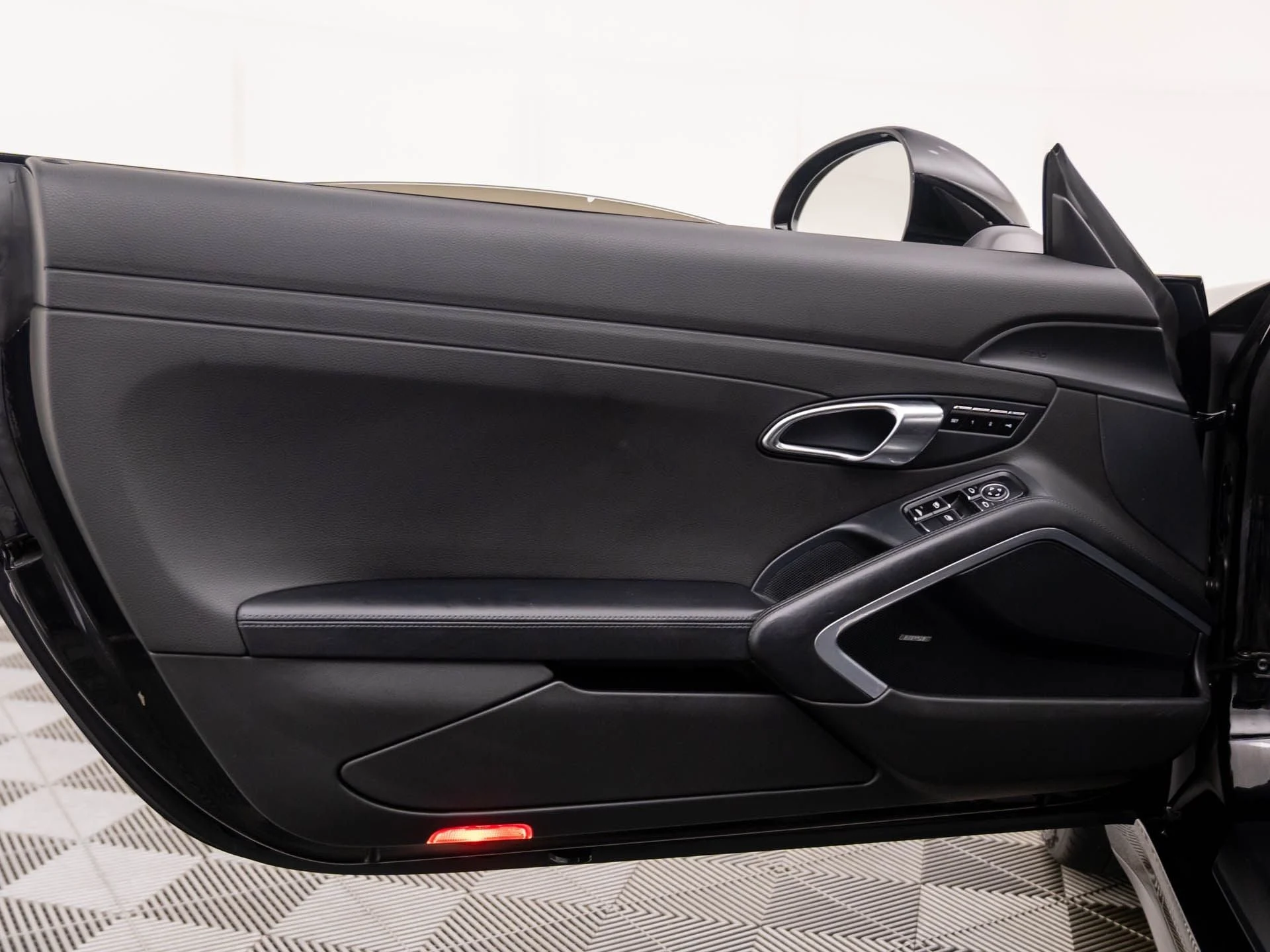 mph013_2943429913_9597661b3e324c111e0bab1a91ff18c7x_2a5e08ee7a