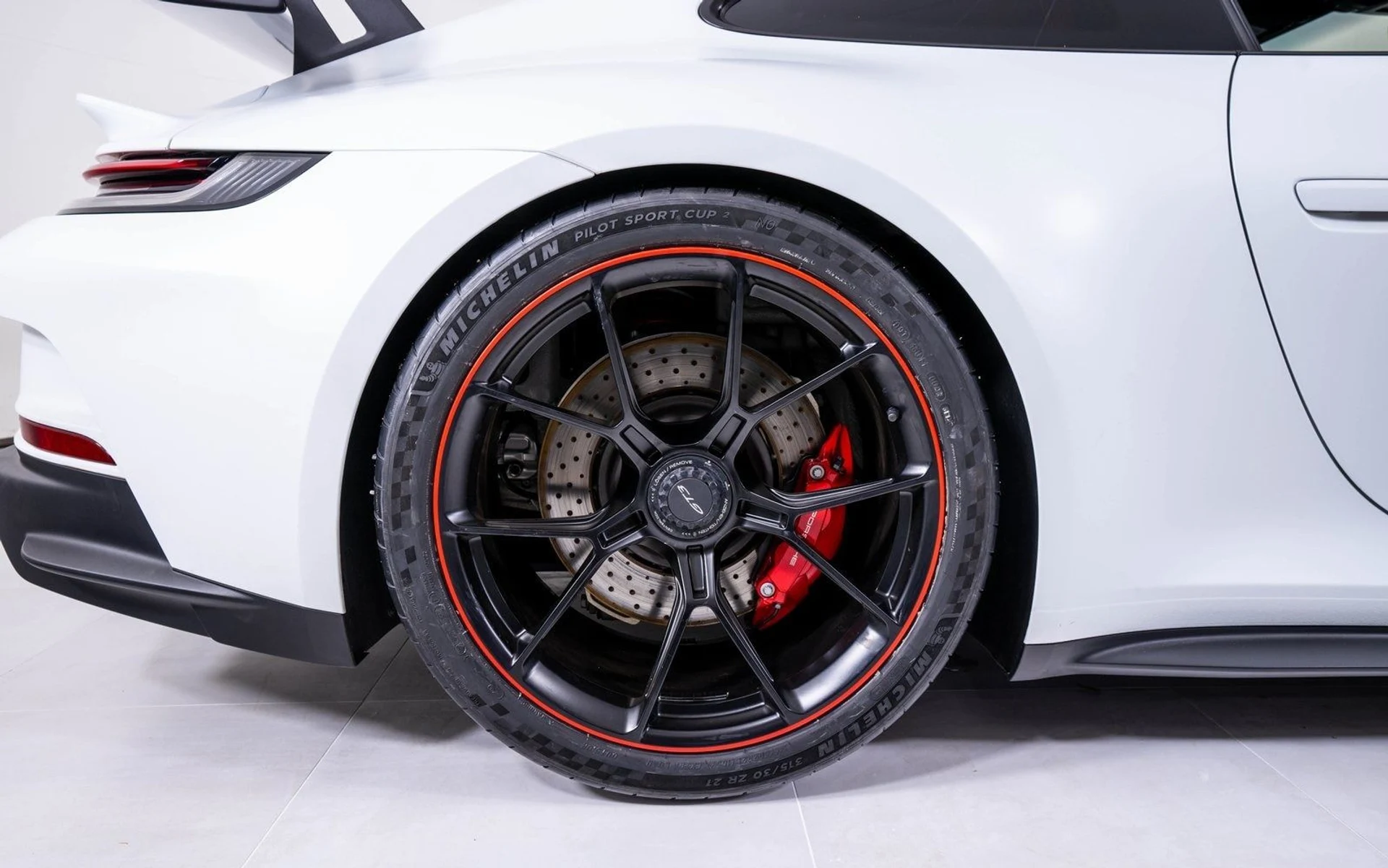 mph013_2944724100_44429c897860667afcf066689efcea7fx_ddf02039f4