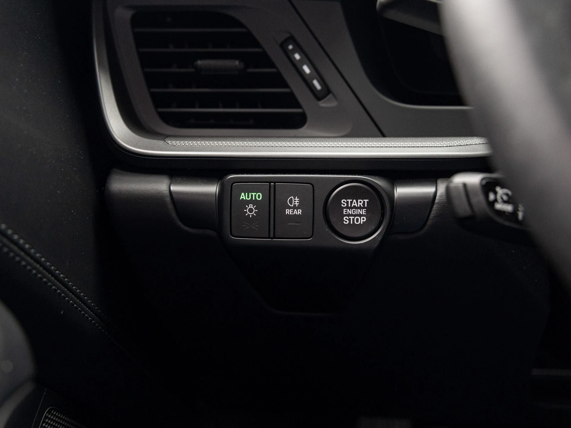 mph013_2948692835_14_e6535149e5