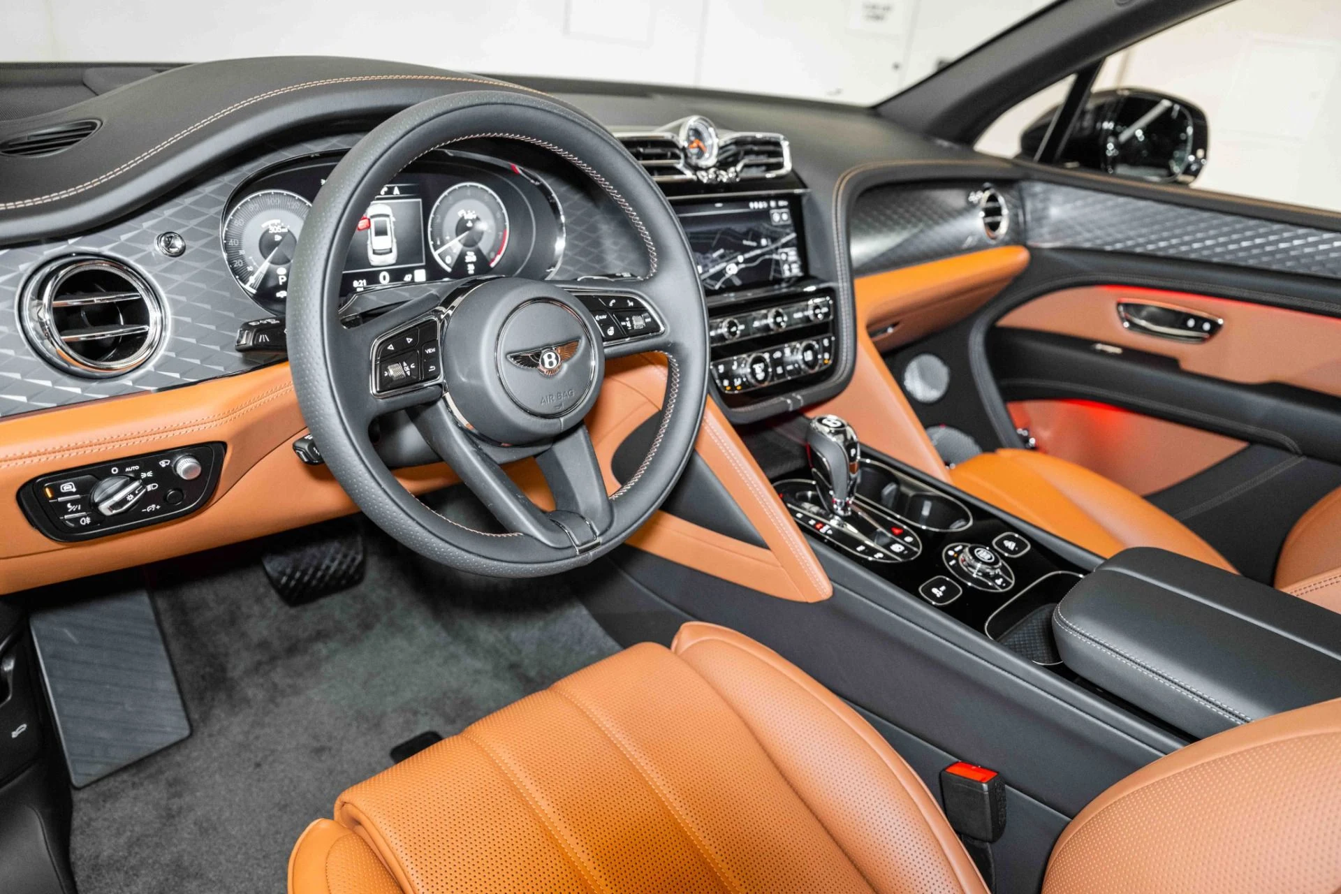 mph013_2951092452_Used_2023_Bentley_Bentayga_S_V8_1703608202_9ebc0b2bc0
