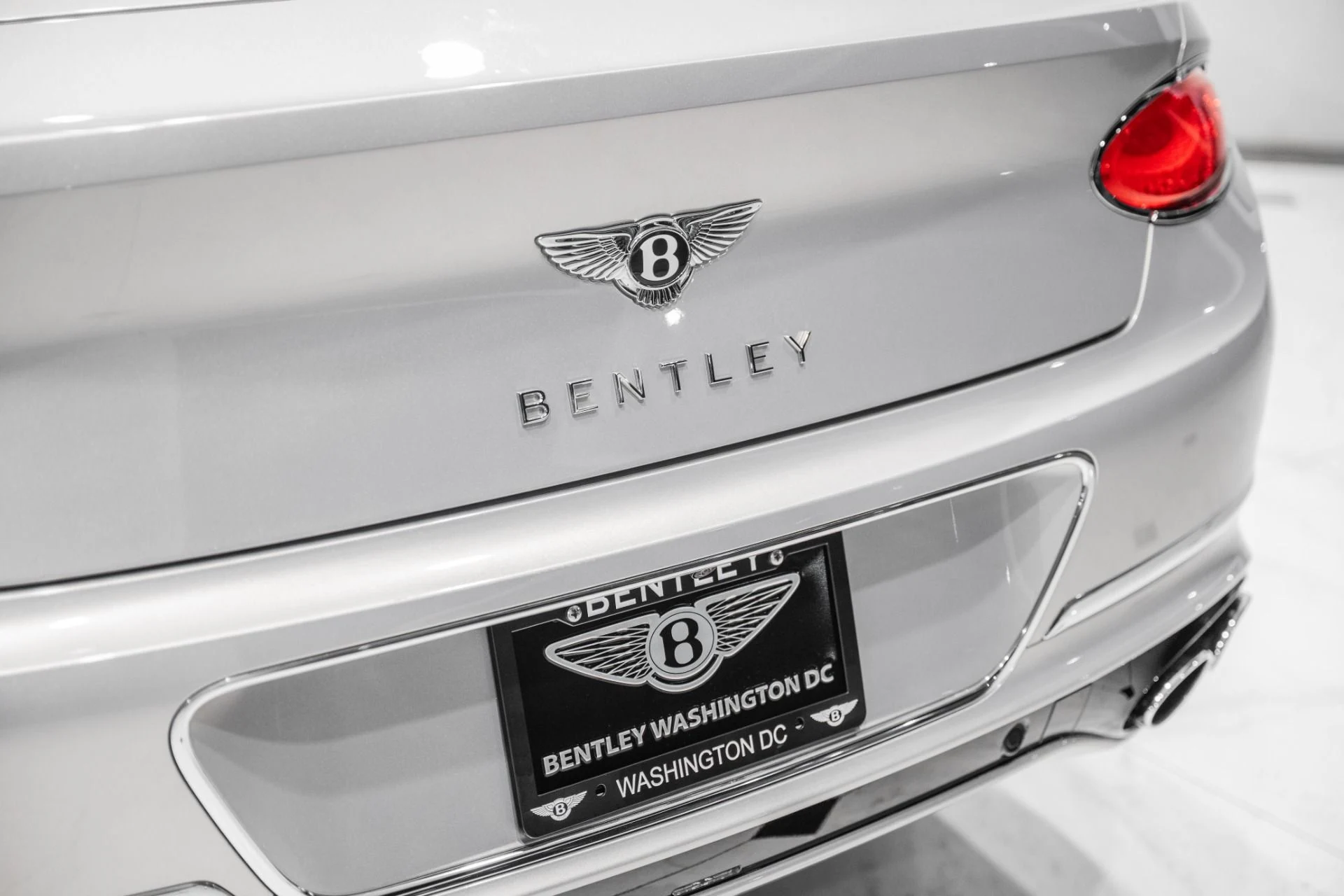 mph013_2952055098_Used_2023_Bentley_Continental_GT_V8_1790800356_5b6ca26f45