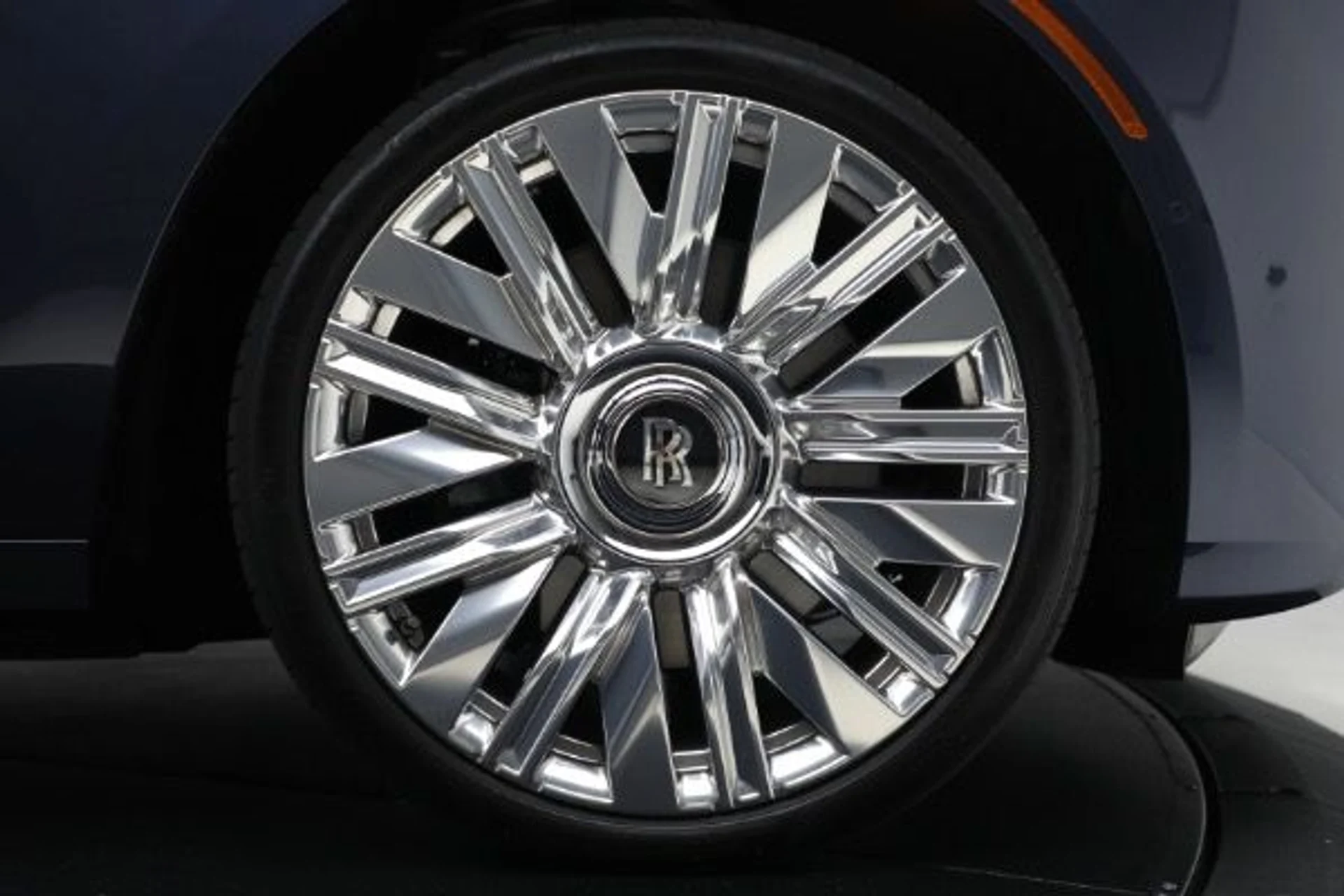 mph013_2963550119_New_2025_Rolls_Royce_Ghost_84304aca47
