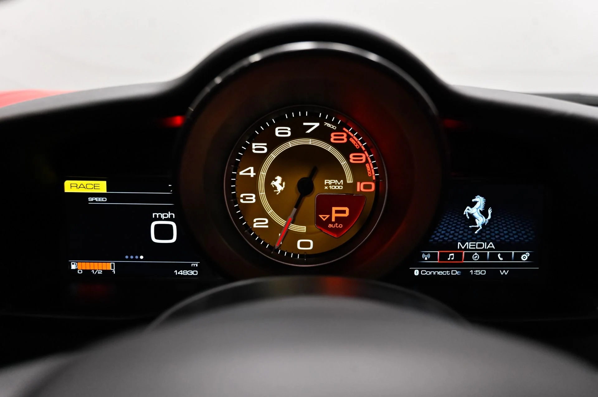 mph013_2965424147_Used_2018_Ferrari_488_Spider_1790629138_9f6059c155