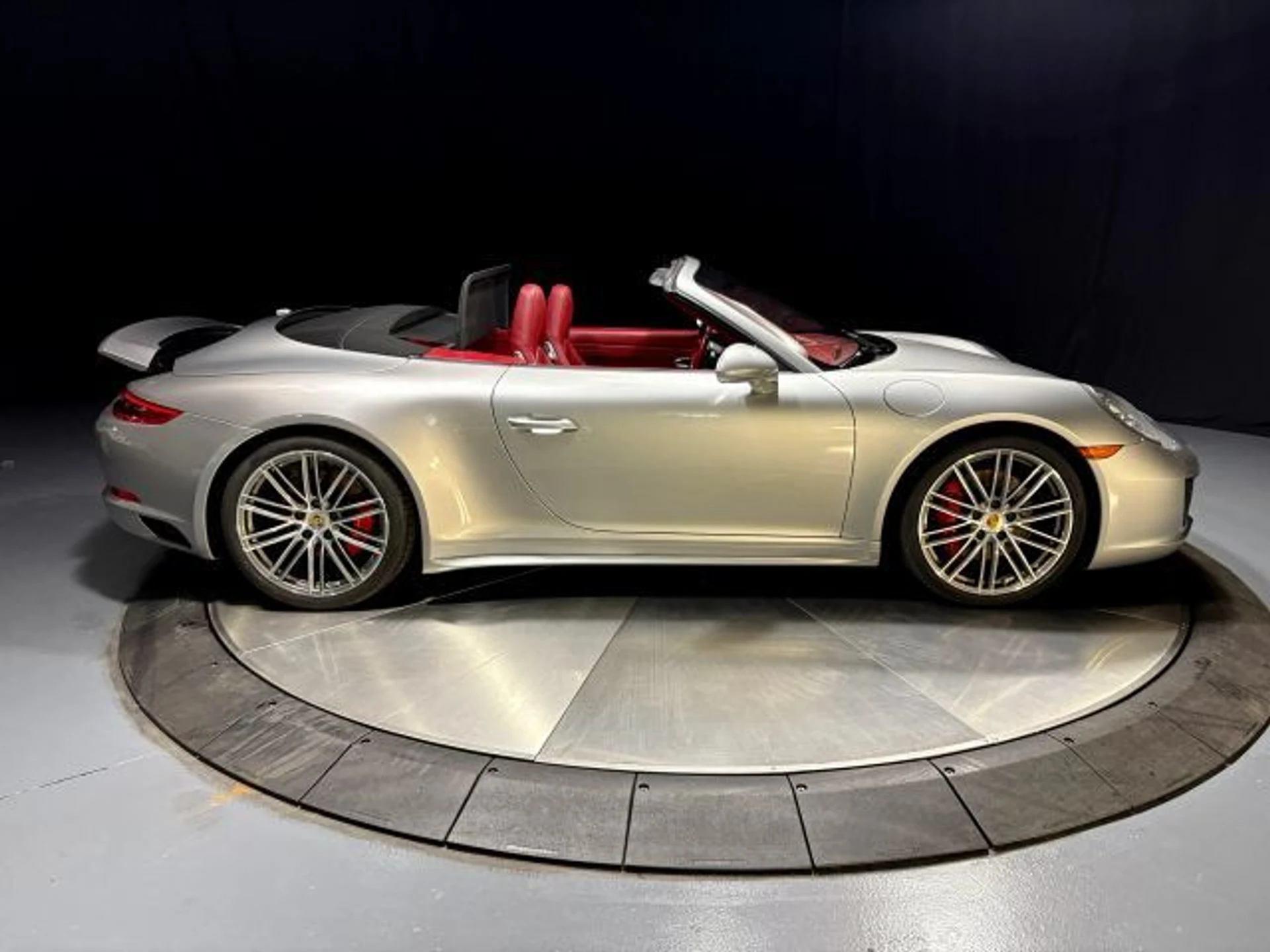 mph013_2965560688_202601_cf9c097f2bdf4dac80b351ab5141c57d_128b15435f