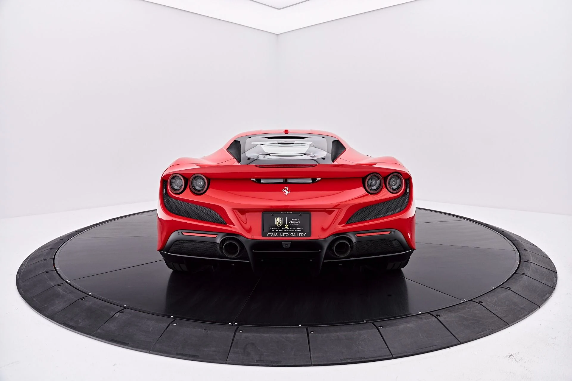 mph013_2973005722_Used_2020_Ferrari_F8_Tributo_Base_1787788379_05c832afcf