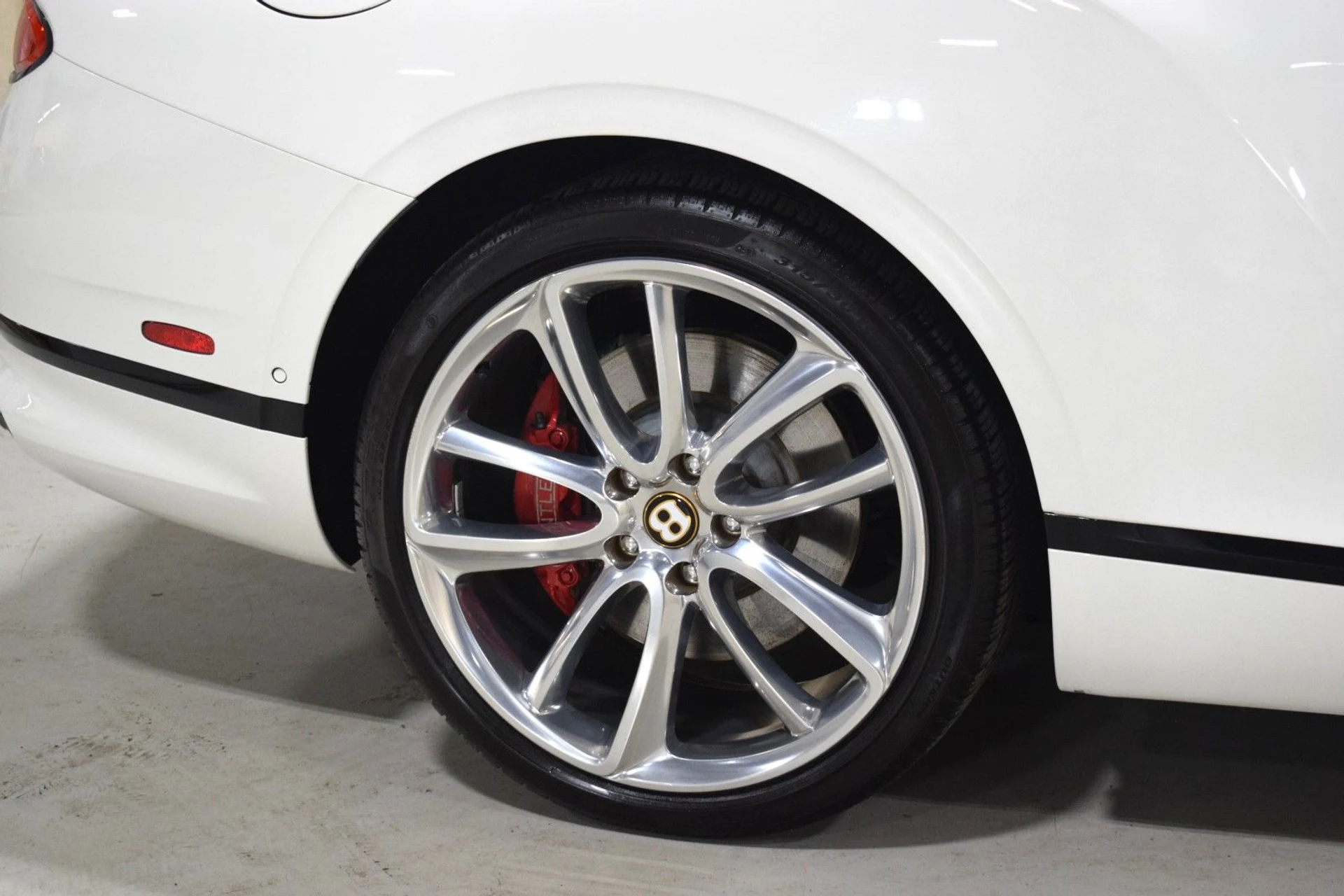 mph013_297428027_7eea70599fa2eaece8c1814de46c8f43x_58965076b5