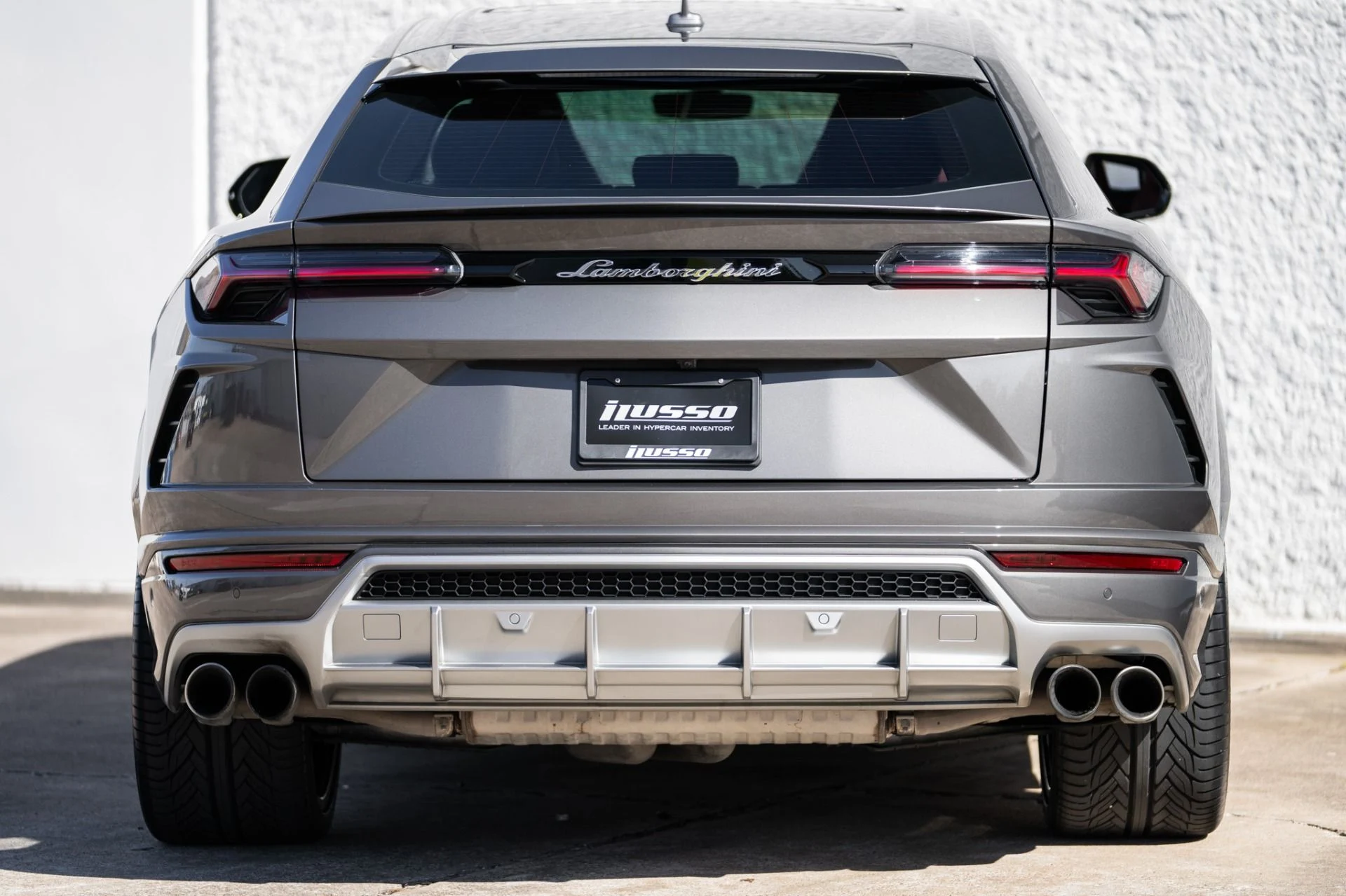 mph013_2976506822_Used_2021_Lamborghini_Urus_1768598799_8308715719