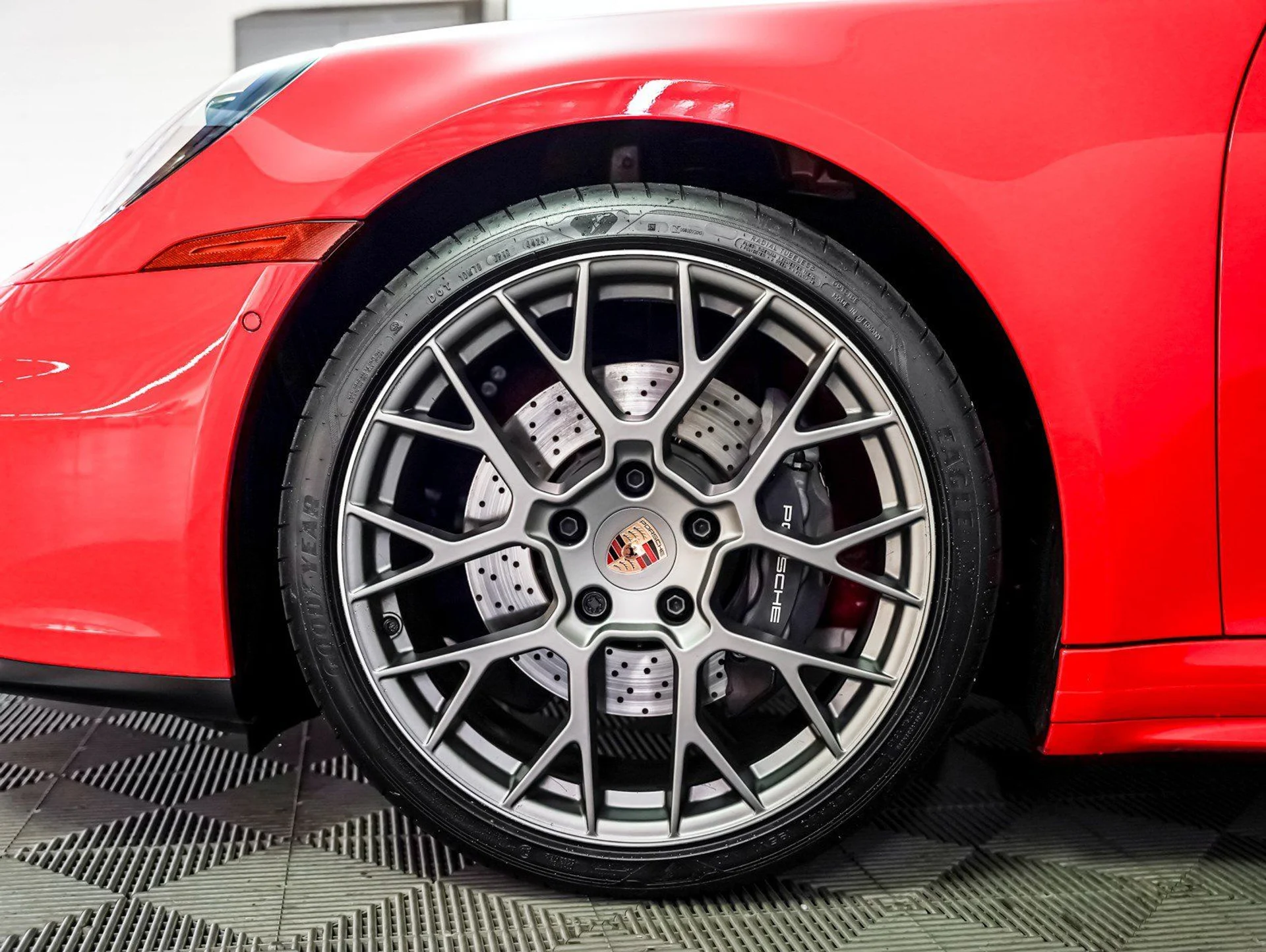 mph013_2976868365_7781d1ee3b440ebda34a0971ed19a03f_748b95987e