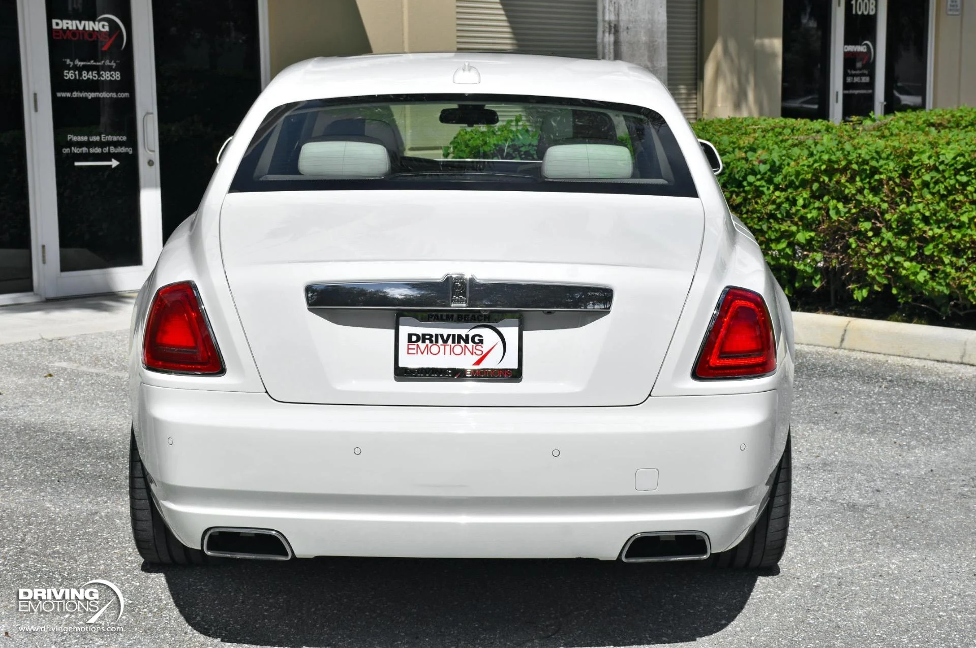 mph013_2983662727_872_p14_l_f77d60e0ca