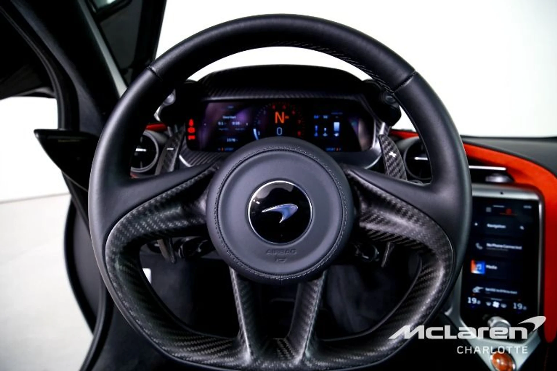 mph013_2984433013_Used_2025_Mc_Laren_750_S_6548ed4bf6