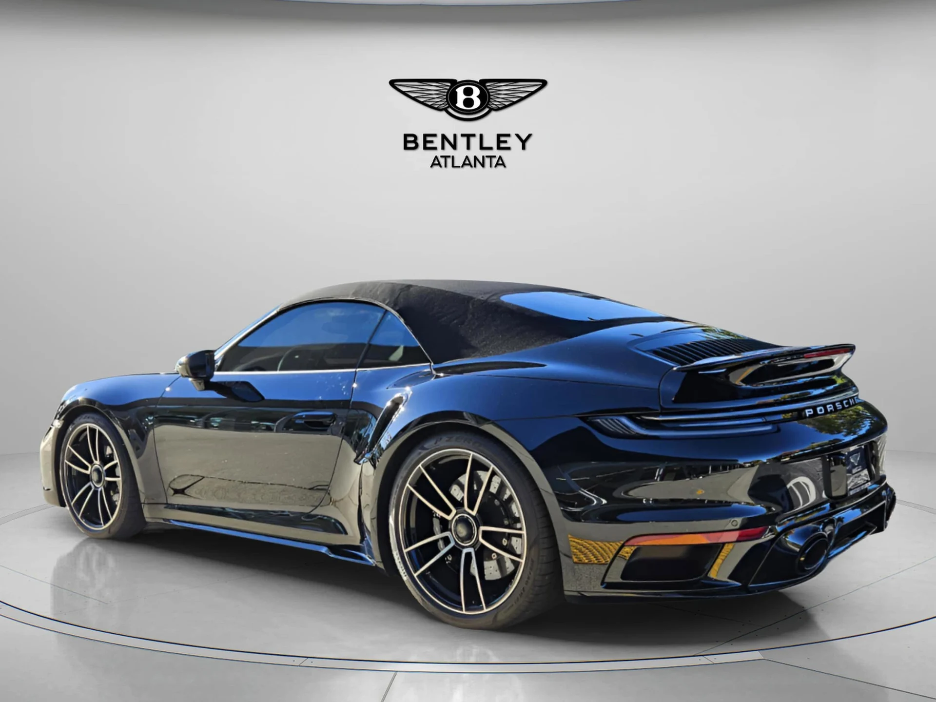 mph013_2986988056_1ae34015f434f90ebd325f5447e1d885x_f5671729e3