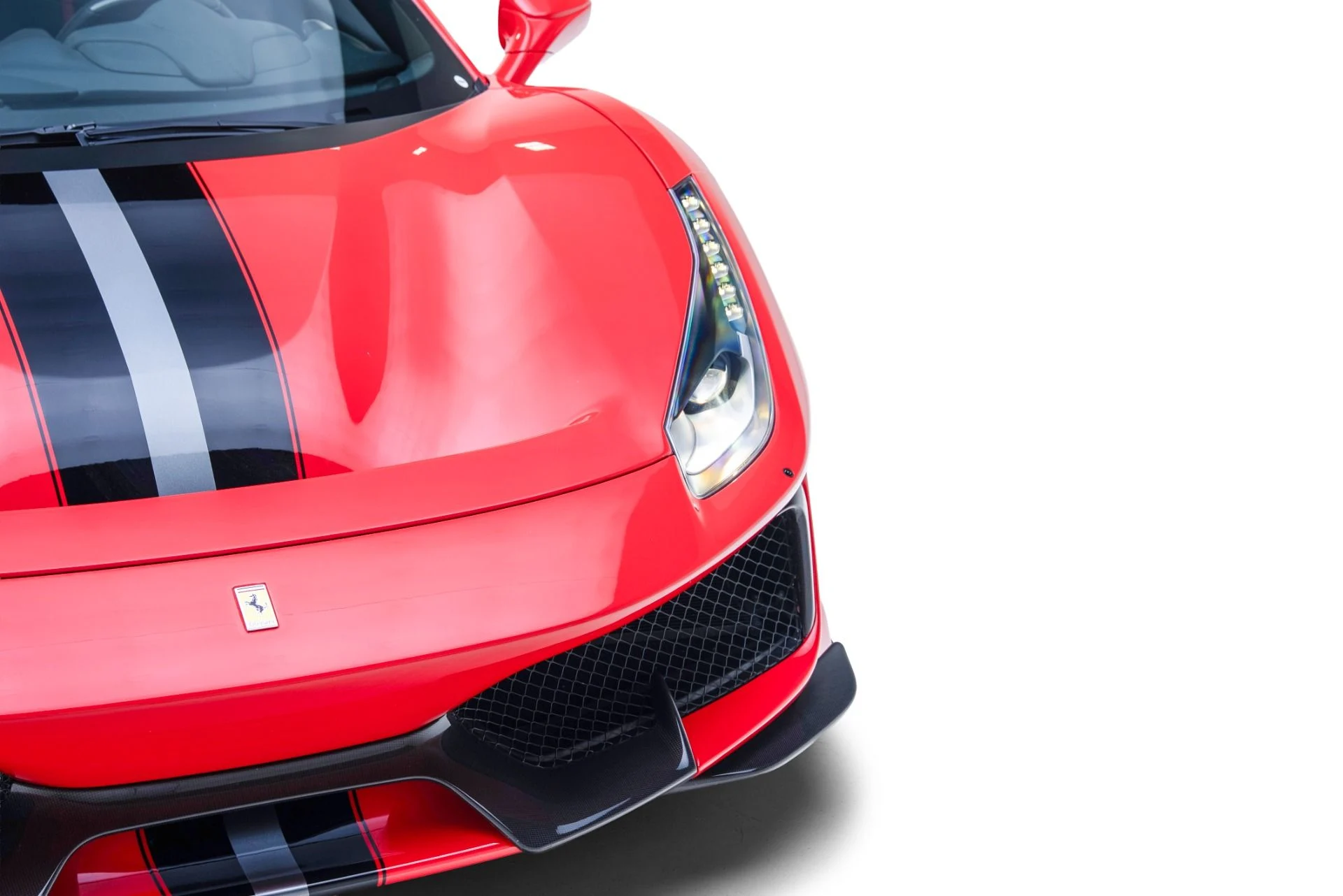 mph013_298938079_Used_2020_Ferrari_488_Pista_1779389946_37e249393a
