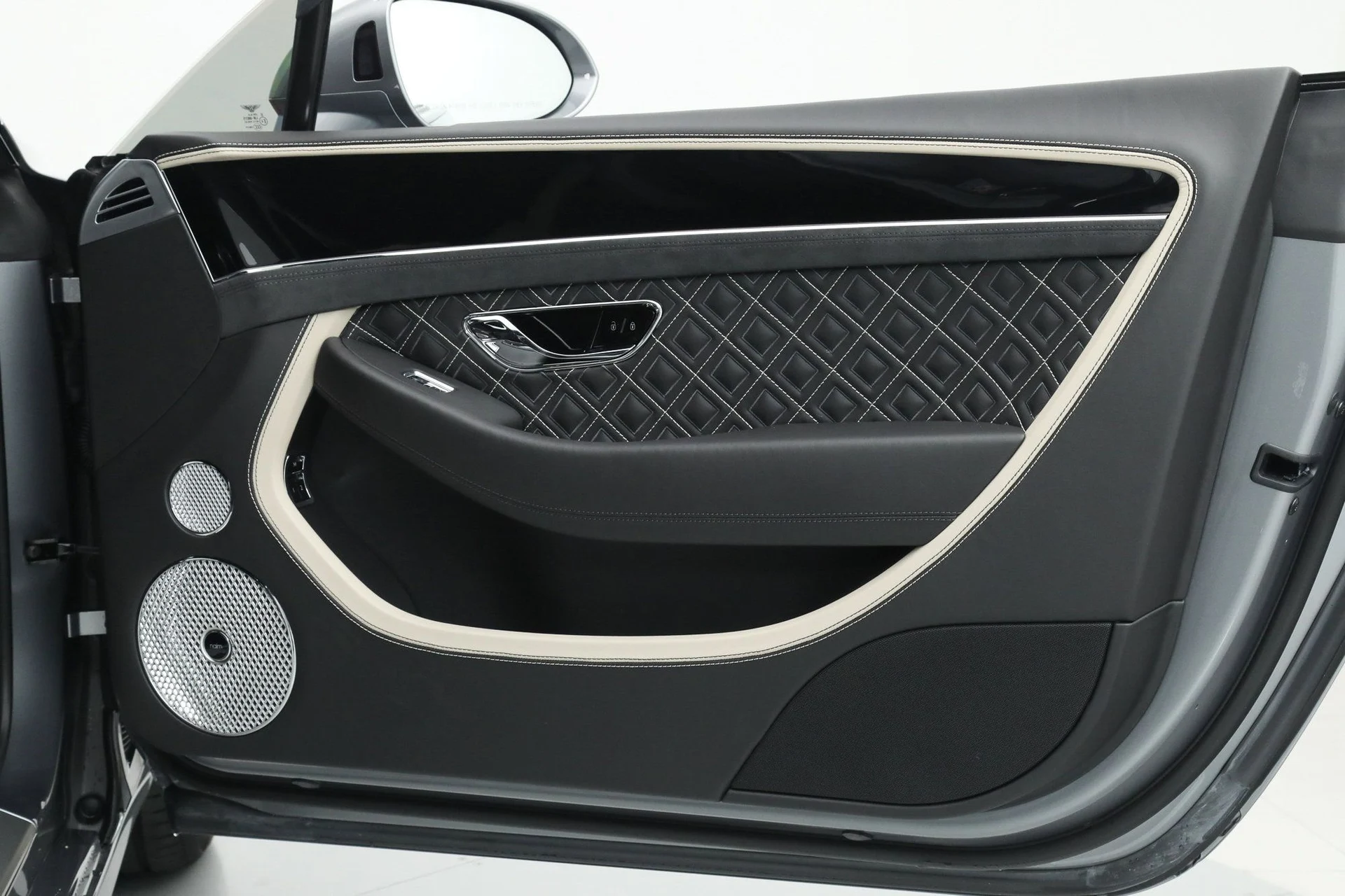 mph013_2996166150_8853134ca3e2fd9683f74931b4f6ac1c_b531603cde