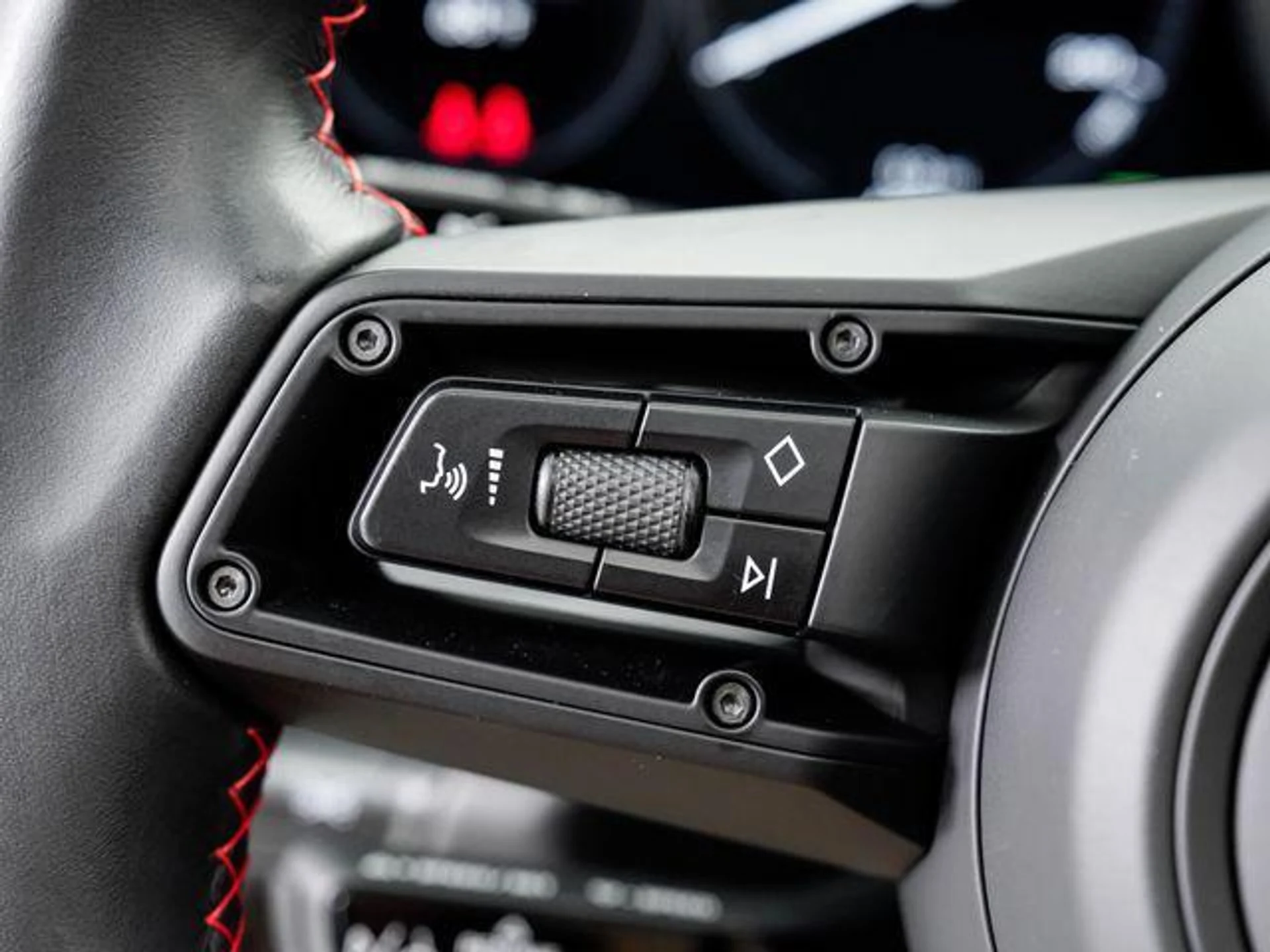 mph013_3002834945_ixzckhfc_Y8_Dr_KP_Fp_MPGD_70_TMG_8_d3846608b9