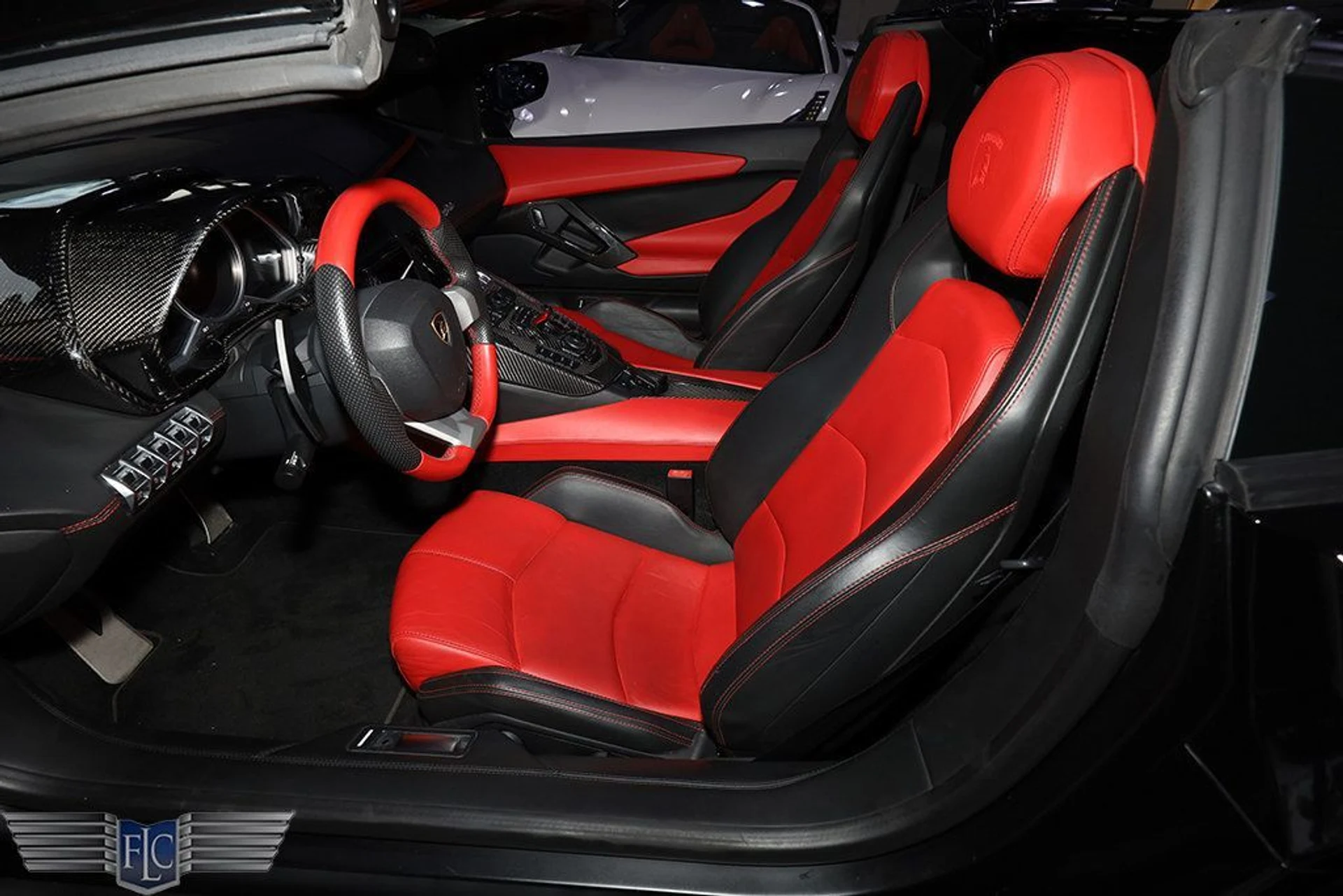 mph013_3004193779_used_2016_lamborghini_aventador_lp7004roadster_6305_22879451_14_1024_aa91e35d4b