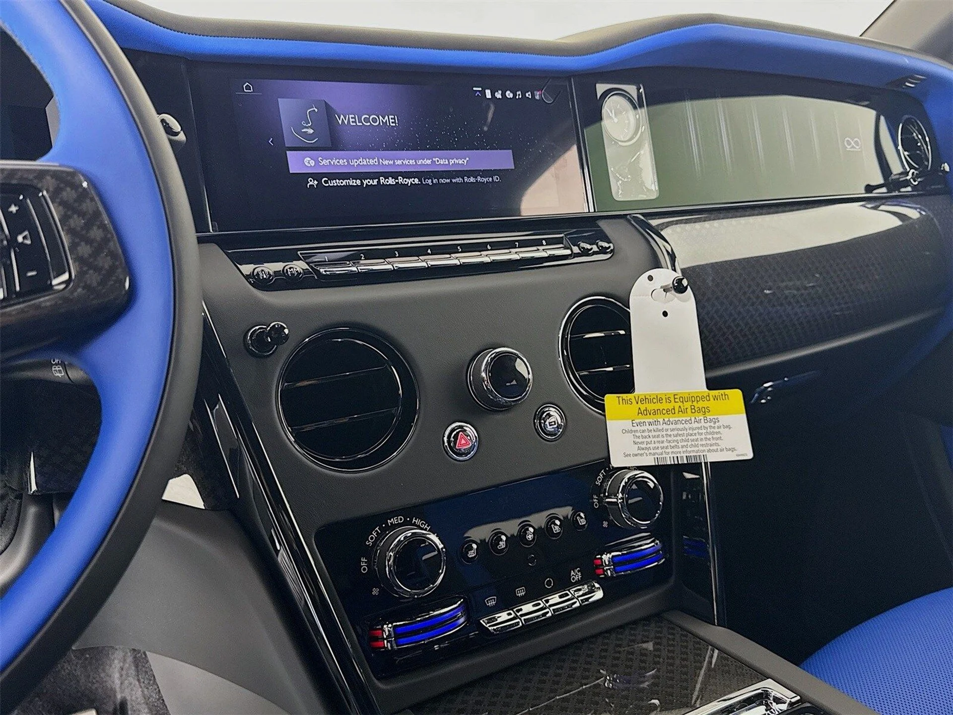 mph013_3006556404_7781267d3c932e6032a05fe392a77840x_9d800d7e4a