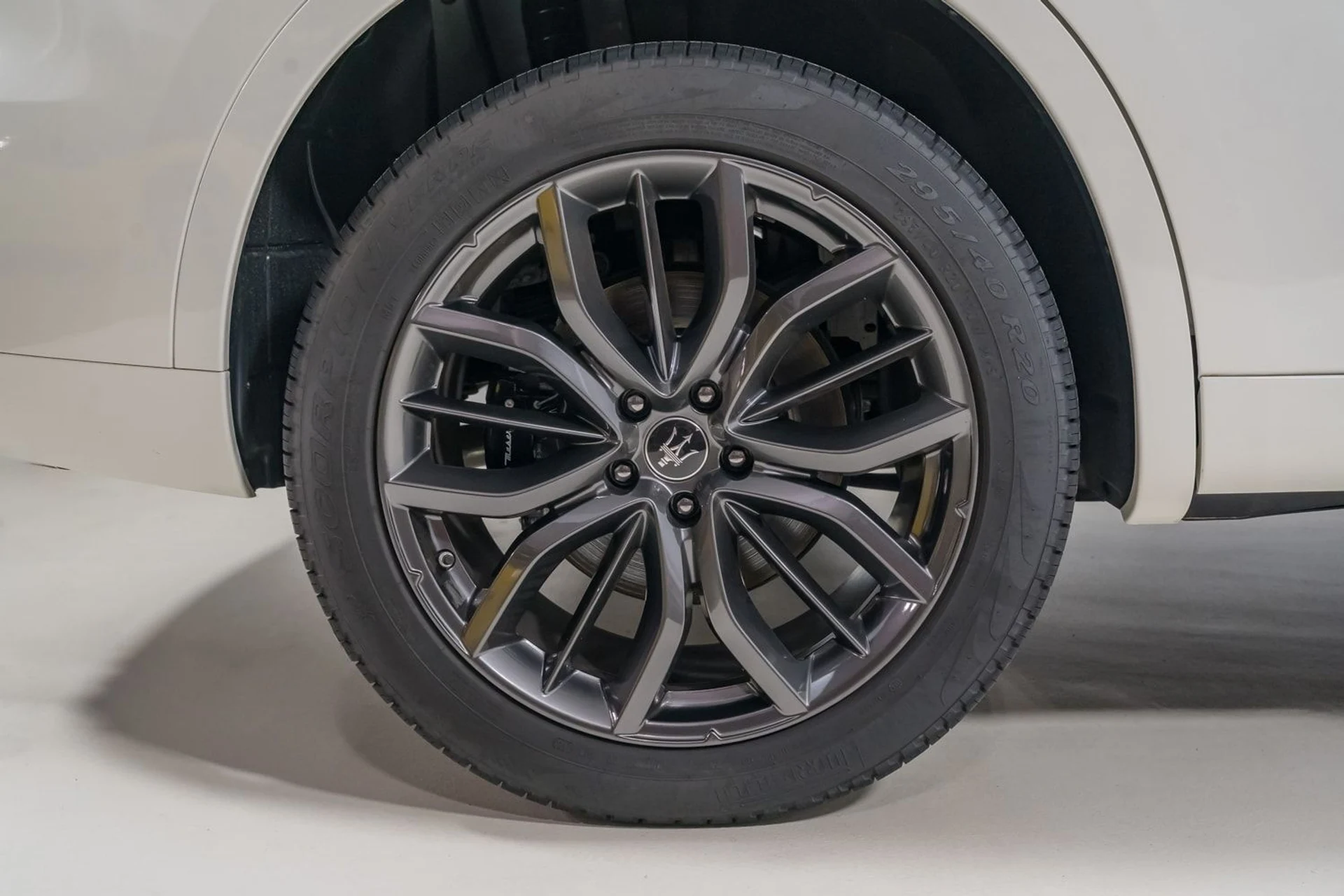 mph013_3010104151_8297beb262e5443fabbda646c2781c58_86435b1c9b